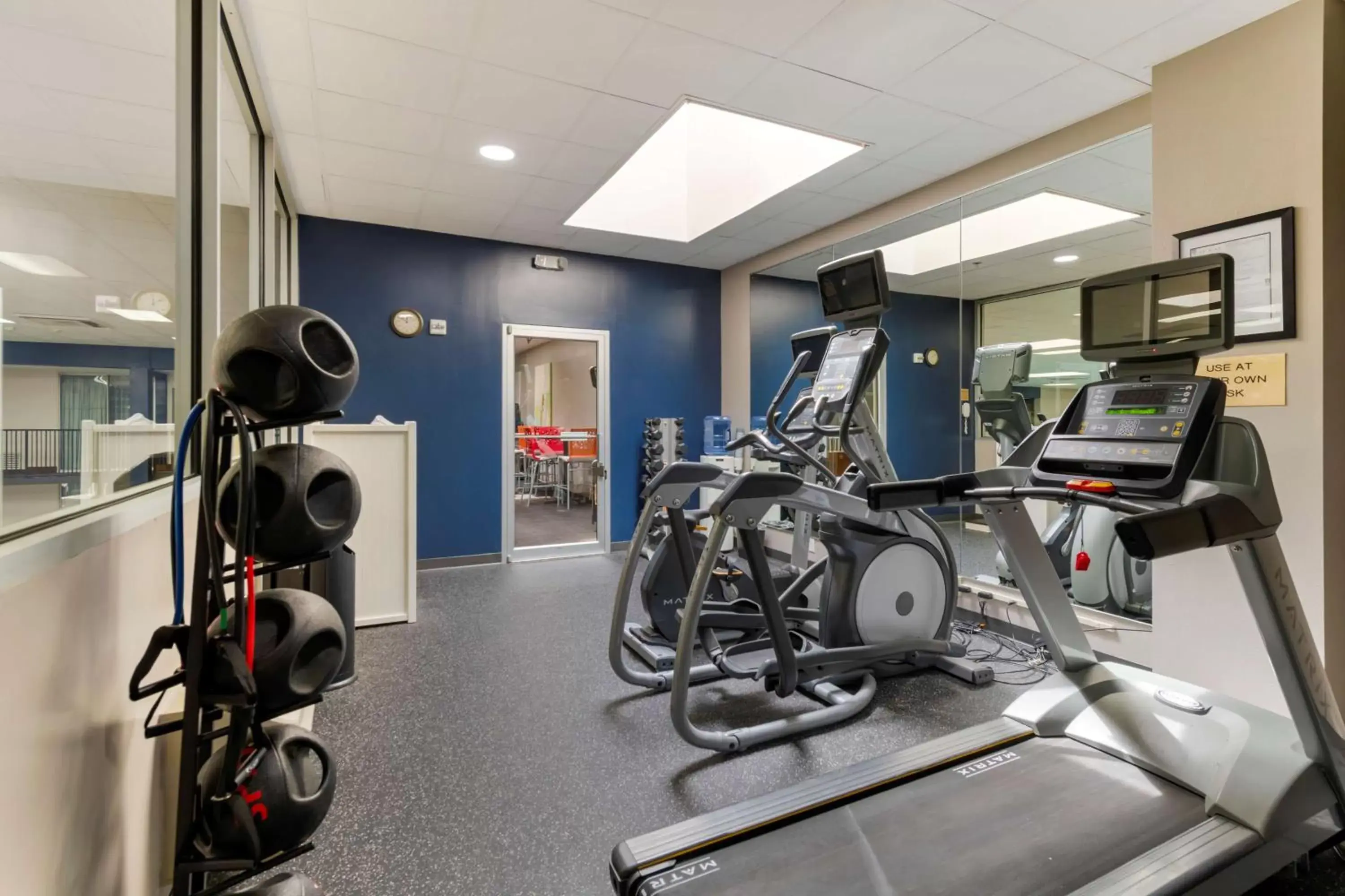 Spa and wellness centre/facilities, Fitness Center/Facilities in Best Western Fairmont