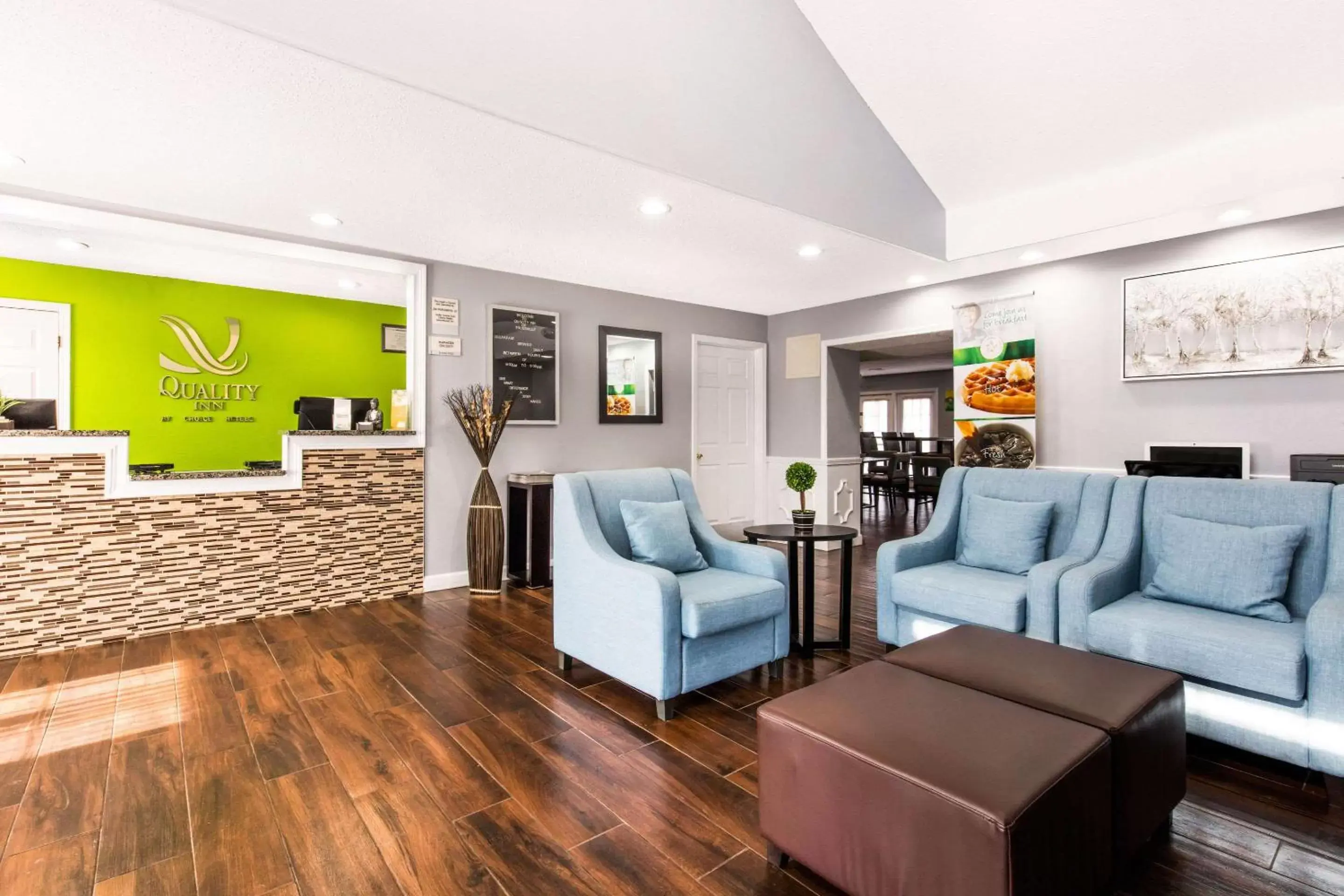 Lobby or reception in Quality Inn Trussville I-59 exit 141 Lobby or reception in Quality Inn Trussville I-59 exit 141