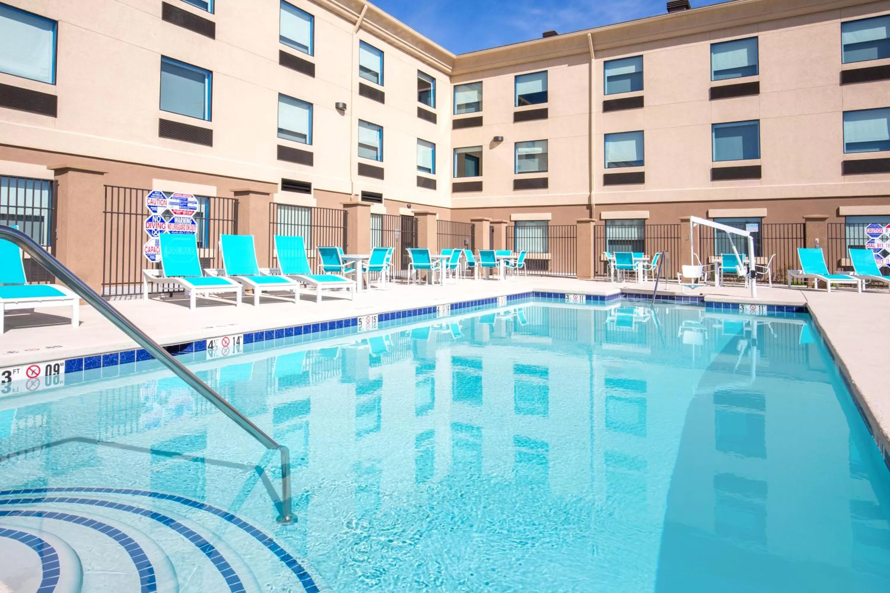 Swimming pool in Holiday Inn Express & Suites Pahrump by IHG