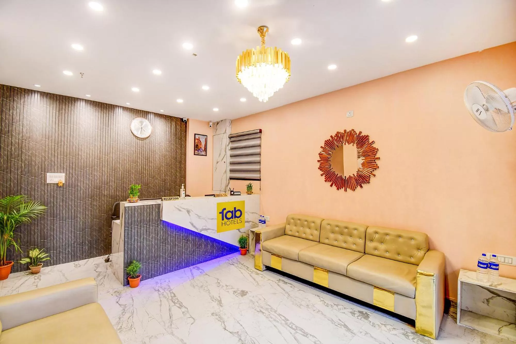 Lobby or reception in FabHotel Aqua Tulip - Nr Milan Mela