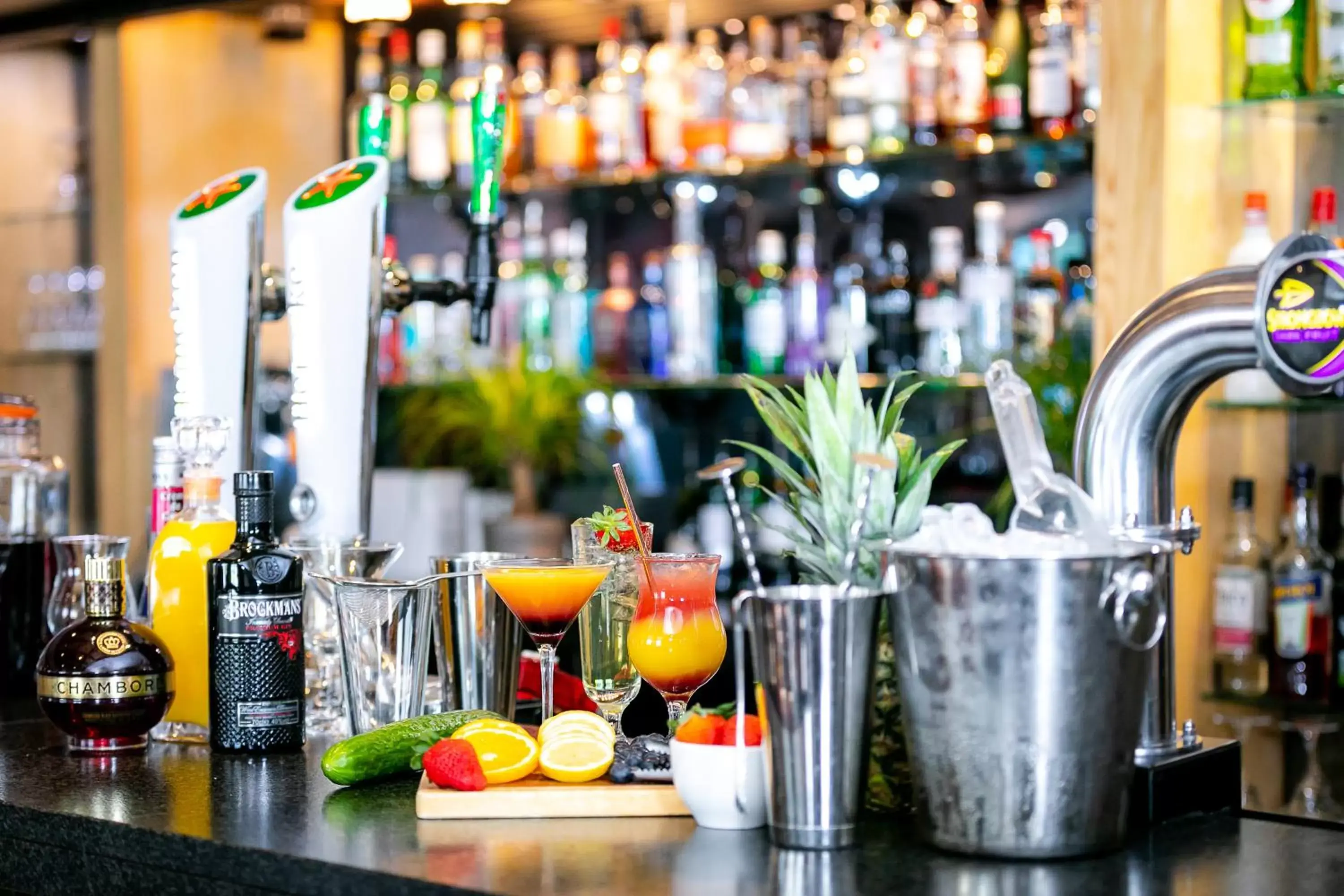 Lounge or bar in Cedar Court Hotel Harrogate Lounge or bar in Cedar Court Hotel Harrogate