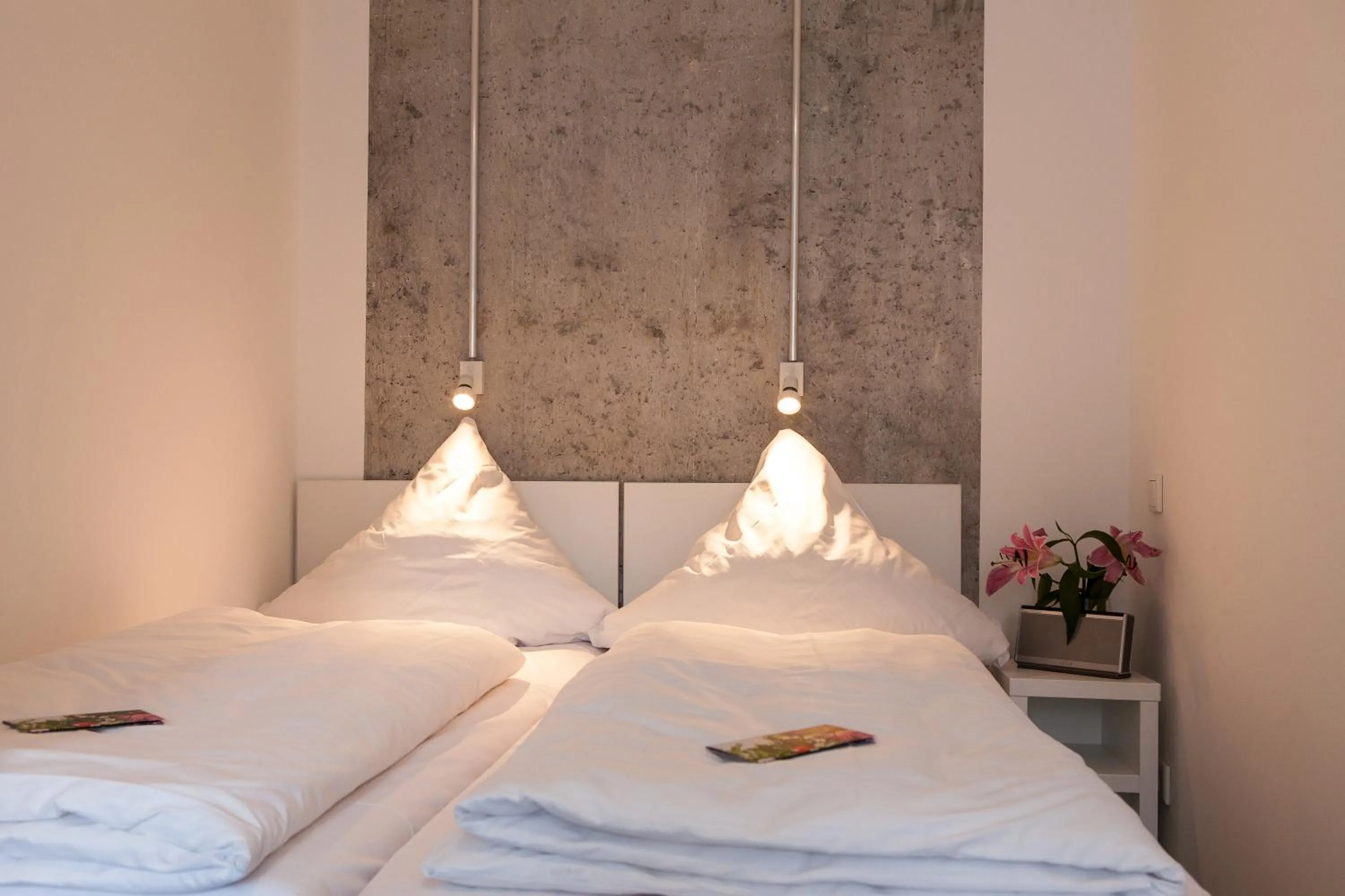 Bed in BNB near Brandenburg Gate - Rooms & Apartments
