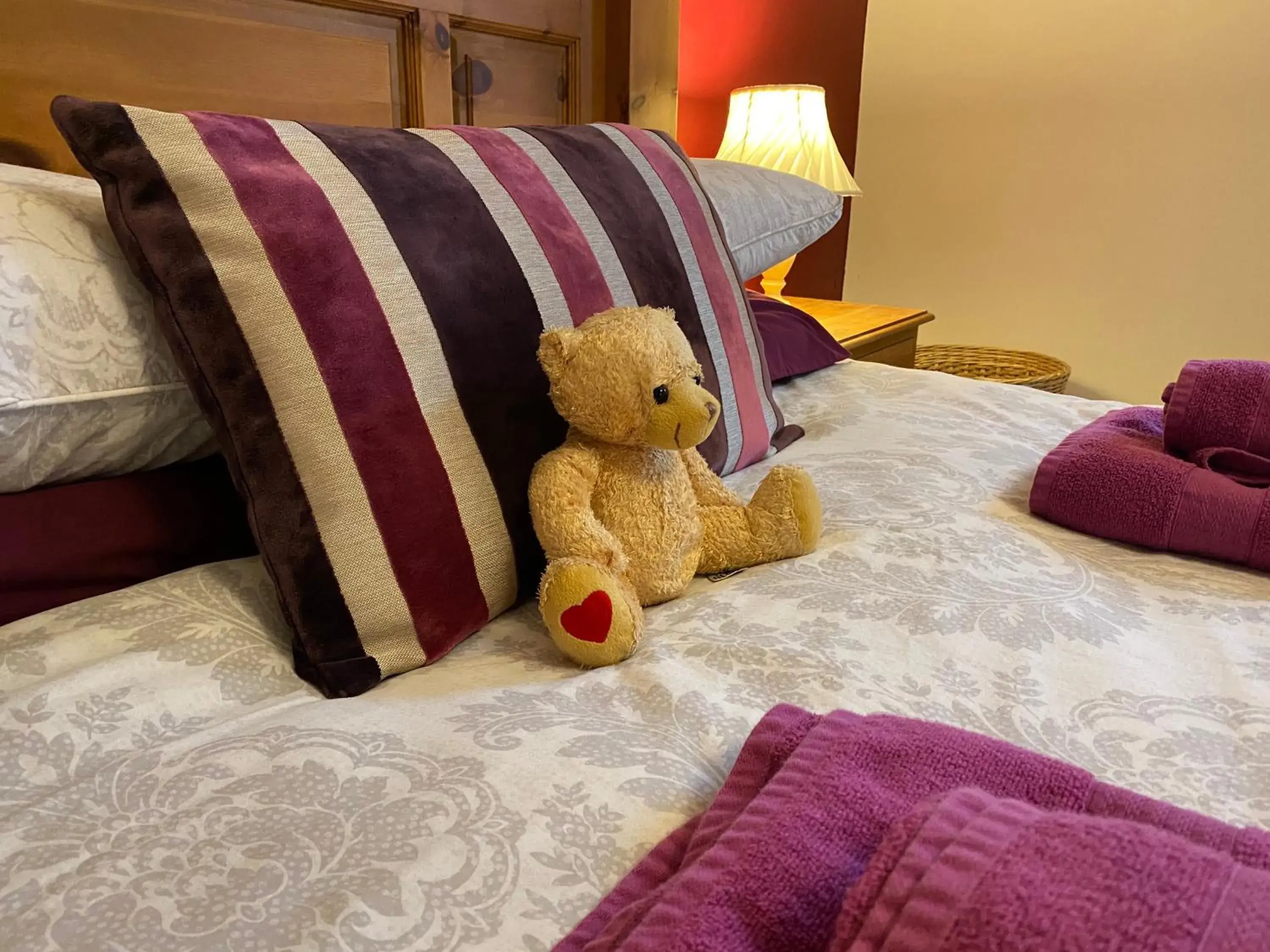 Bed in Station House, Dartmoor and Coast located, Village centre Hotel