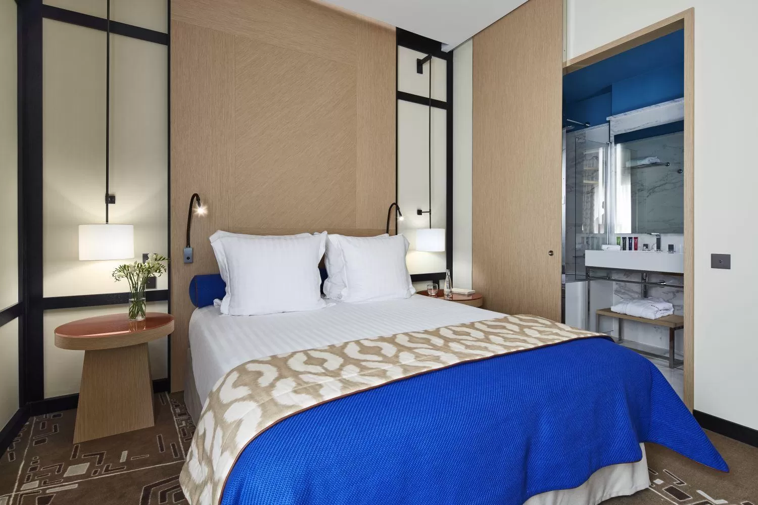 Bedroom, Bed in Hôtel Bel Ami