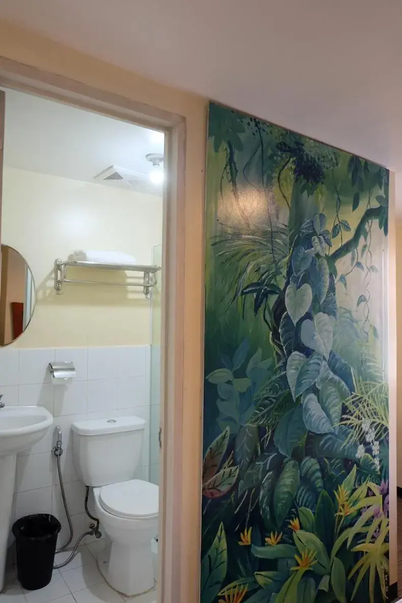 Toilet, Bathroom in Spaces Hotel Makati - People & Pets