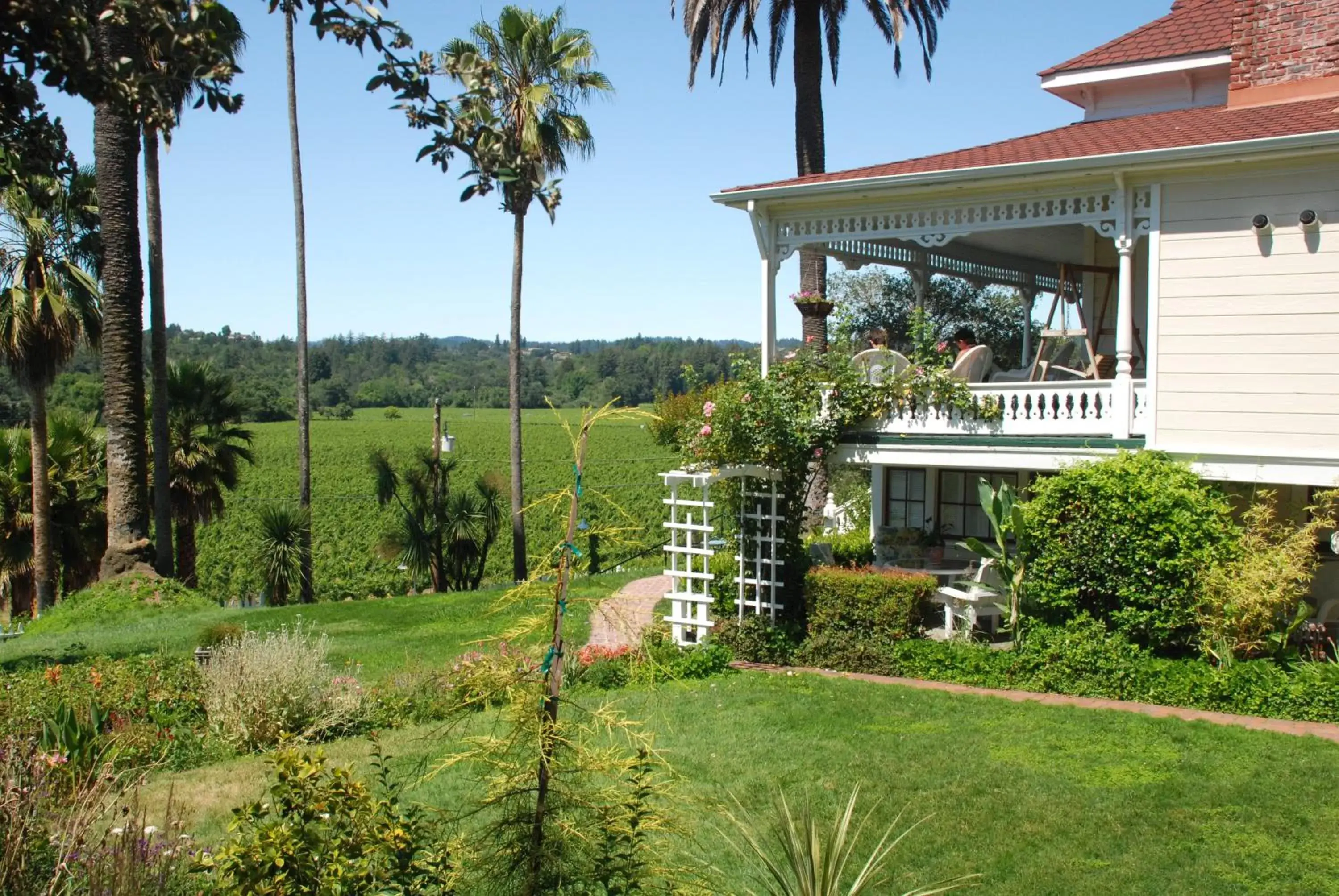 Garden in The Raford Inn