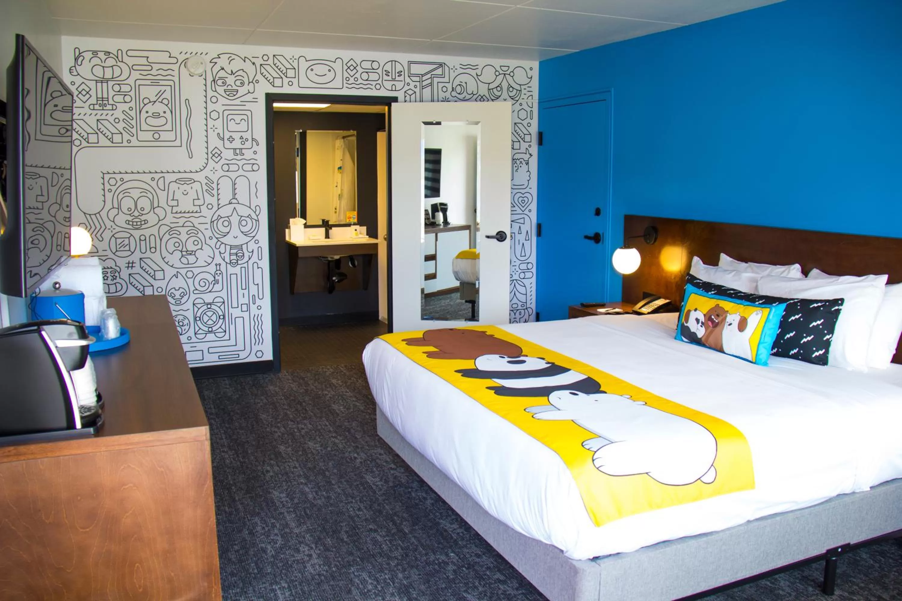 Bed in Cartoon Network Hotel