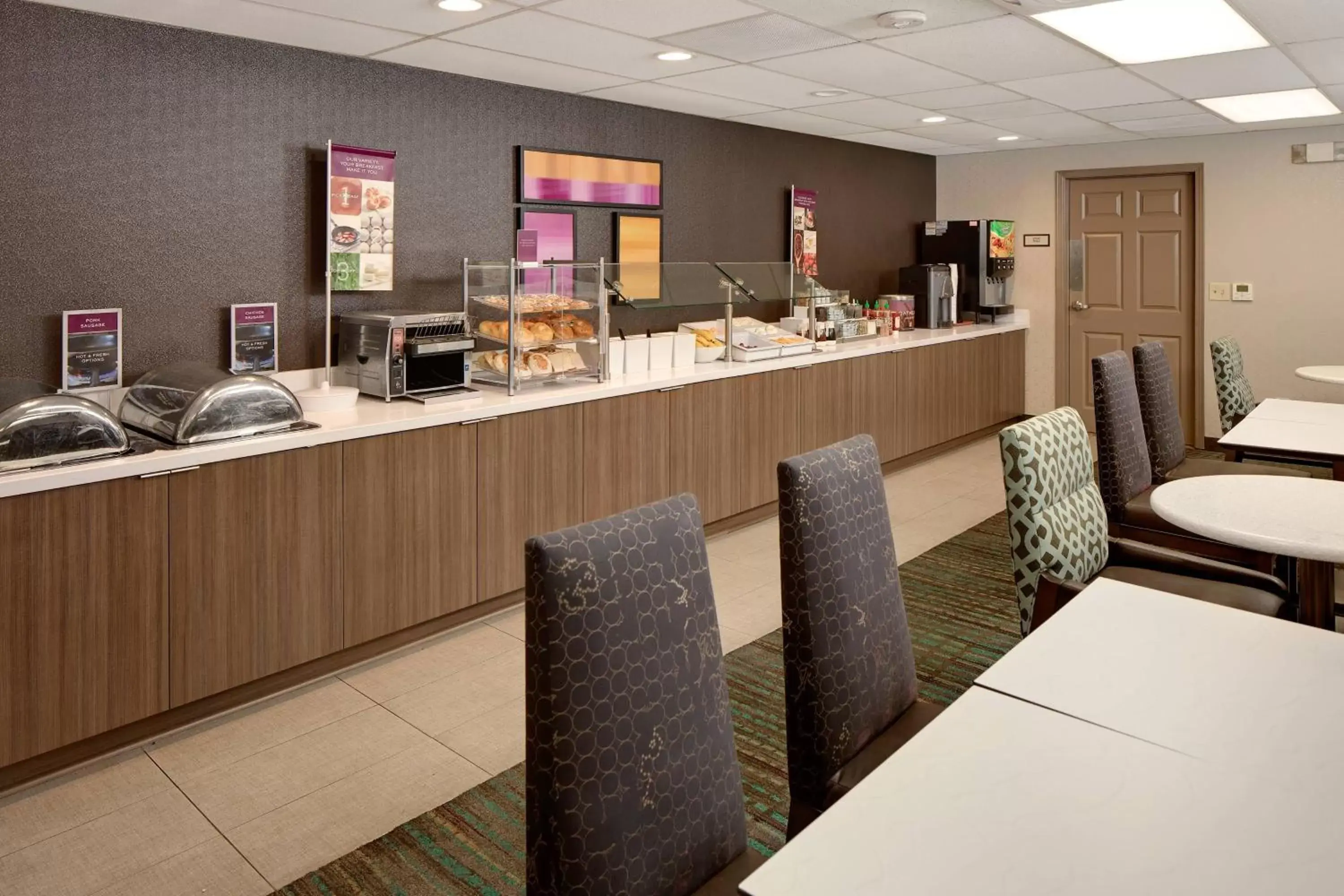 Breakfast, Restaurant/Places to Eat in Residence Inn Ontario Airport