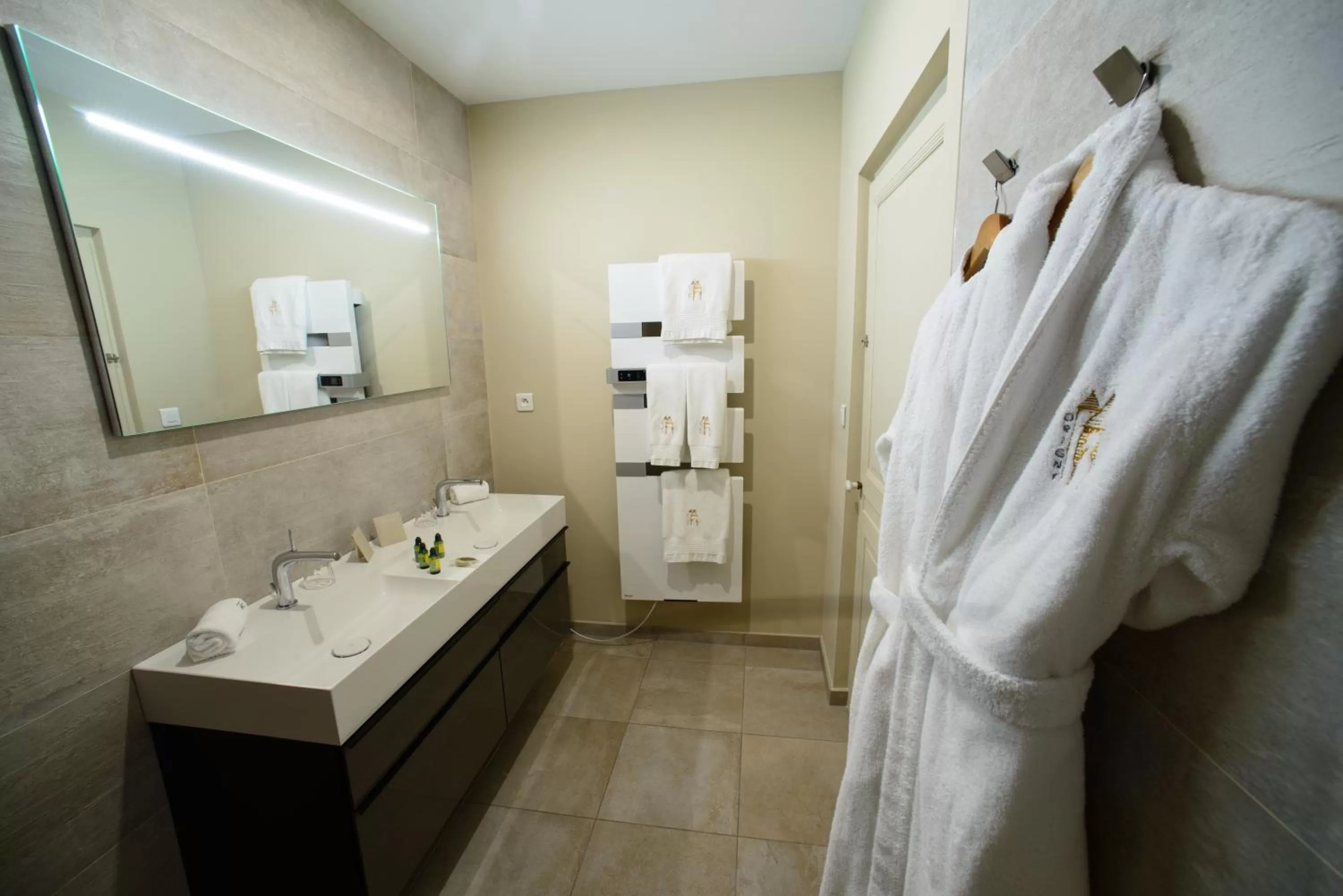 Bathroom in Château Origny - Moulins