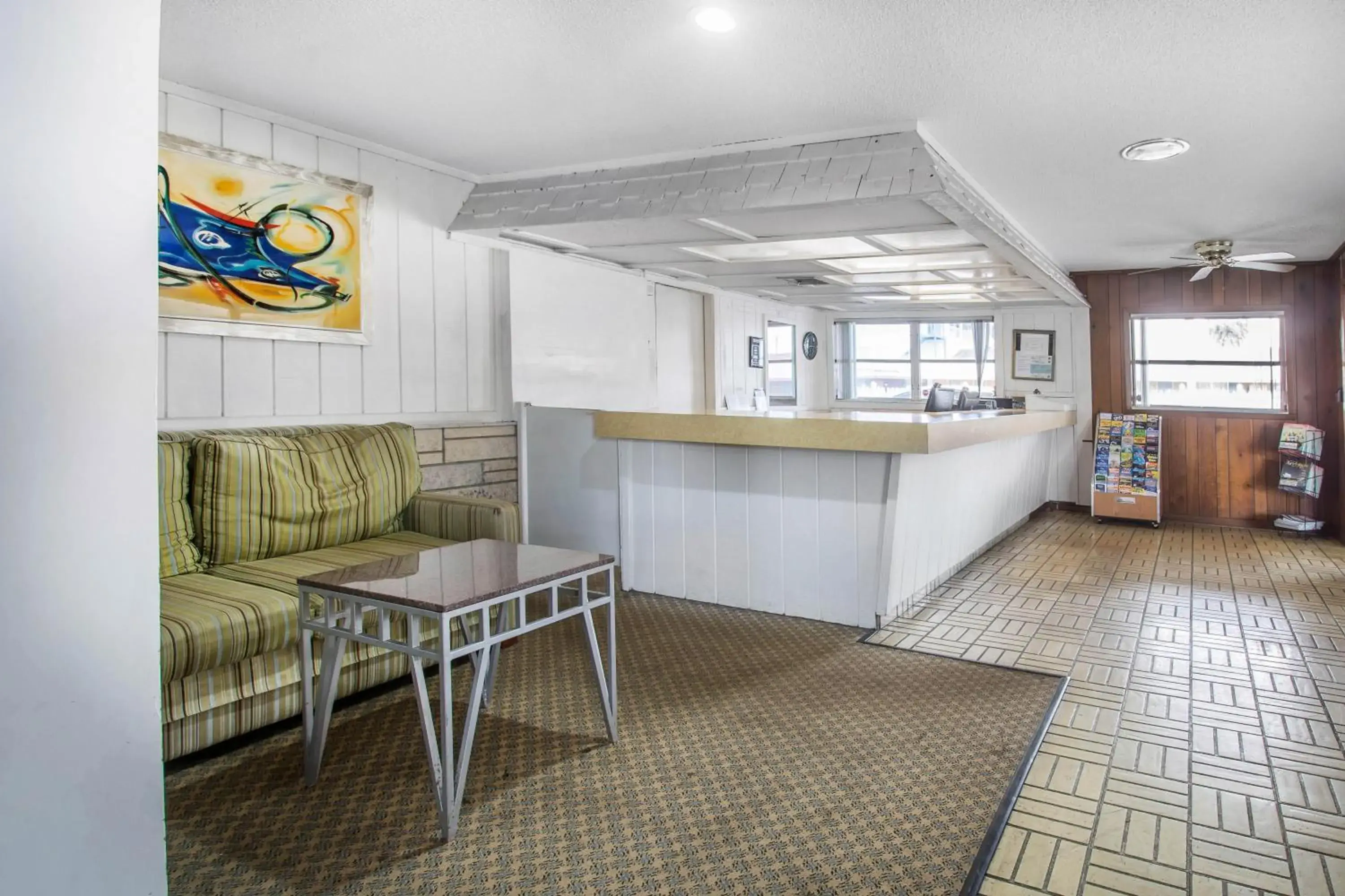 Lobby or reception in Rodeway Inn & Suites Winter Haven Chain of Lakes Lobby or reception in Rodeway Inn & Suites Winter Haven Chain of Lakes