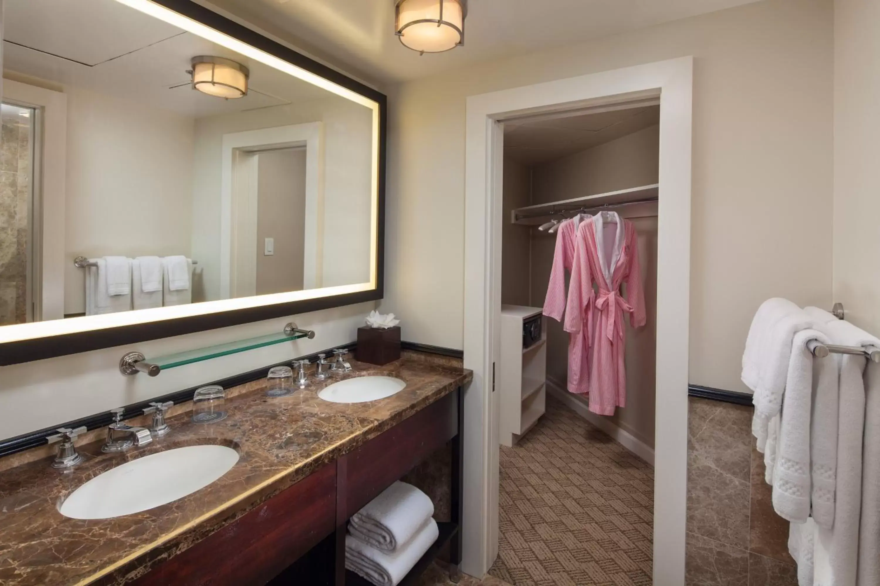 Bathroom in The Royal Hawaiian, A Luxury Collection Resort, Waikiki