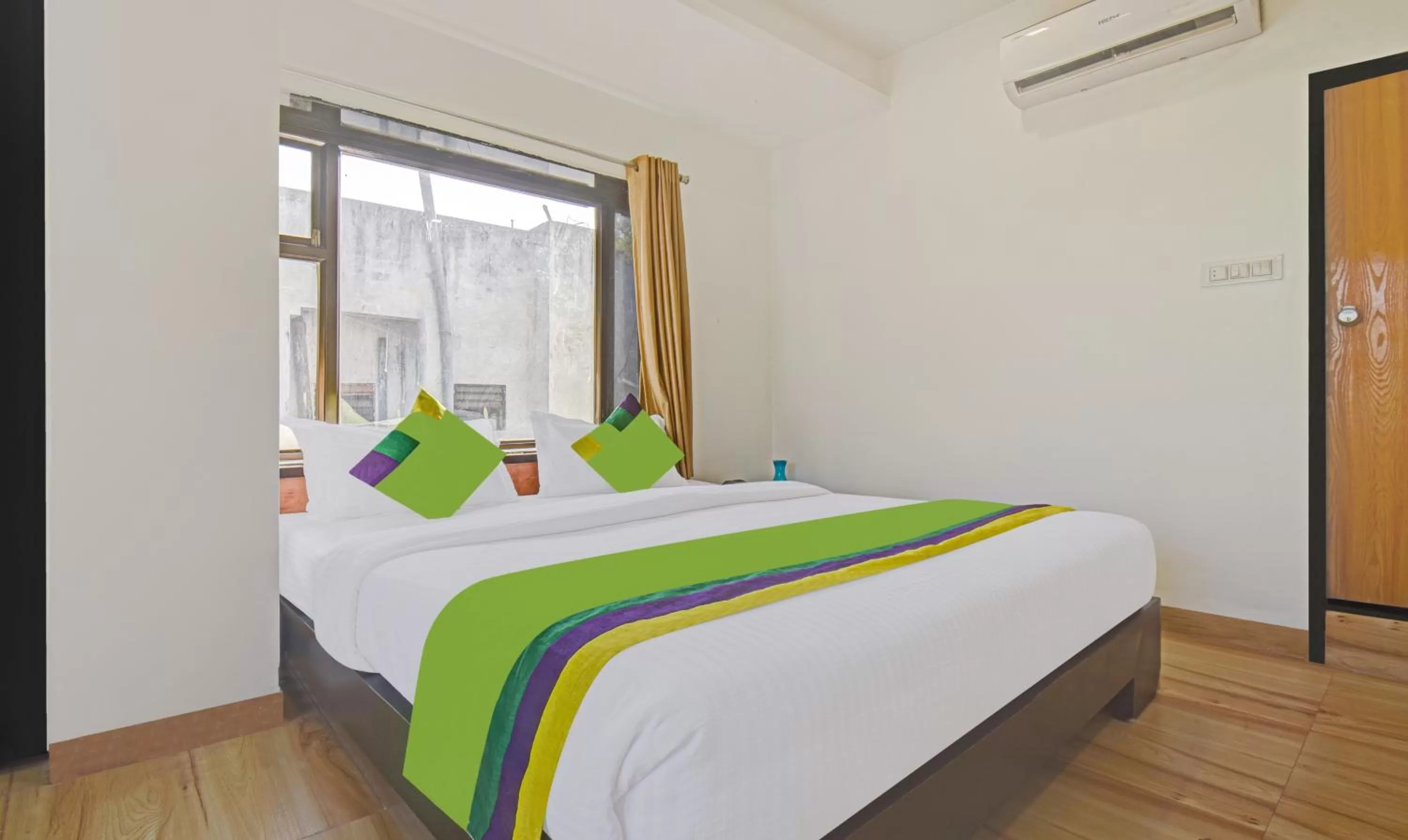 Bed in Treebo Villa Inn Aurangabad