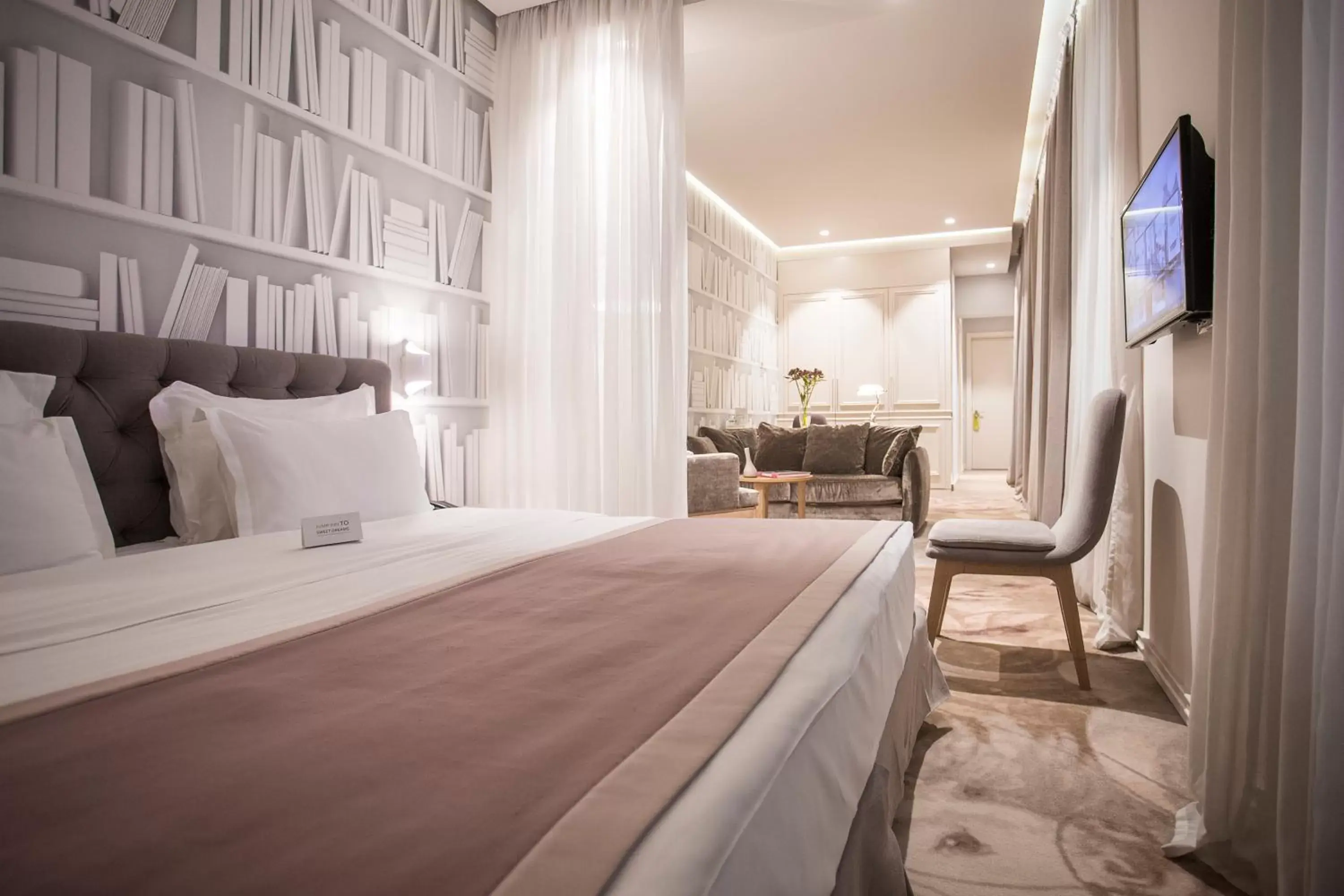 Bed in Jump INN Hotel Belgrade