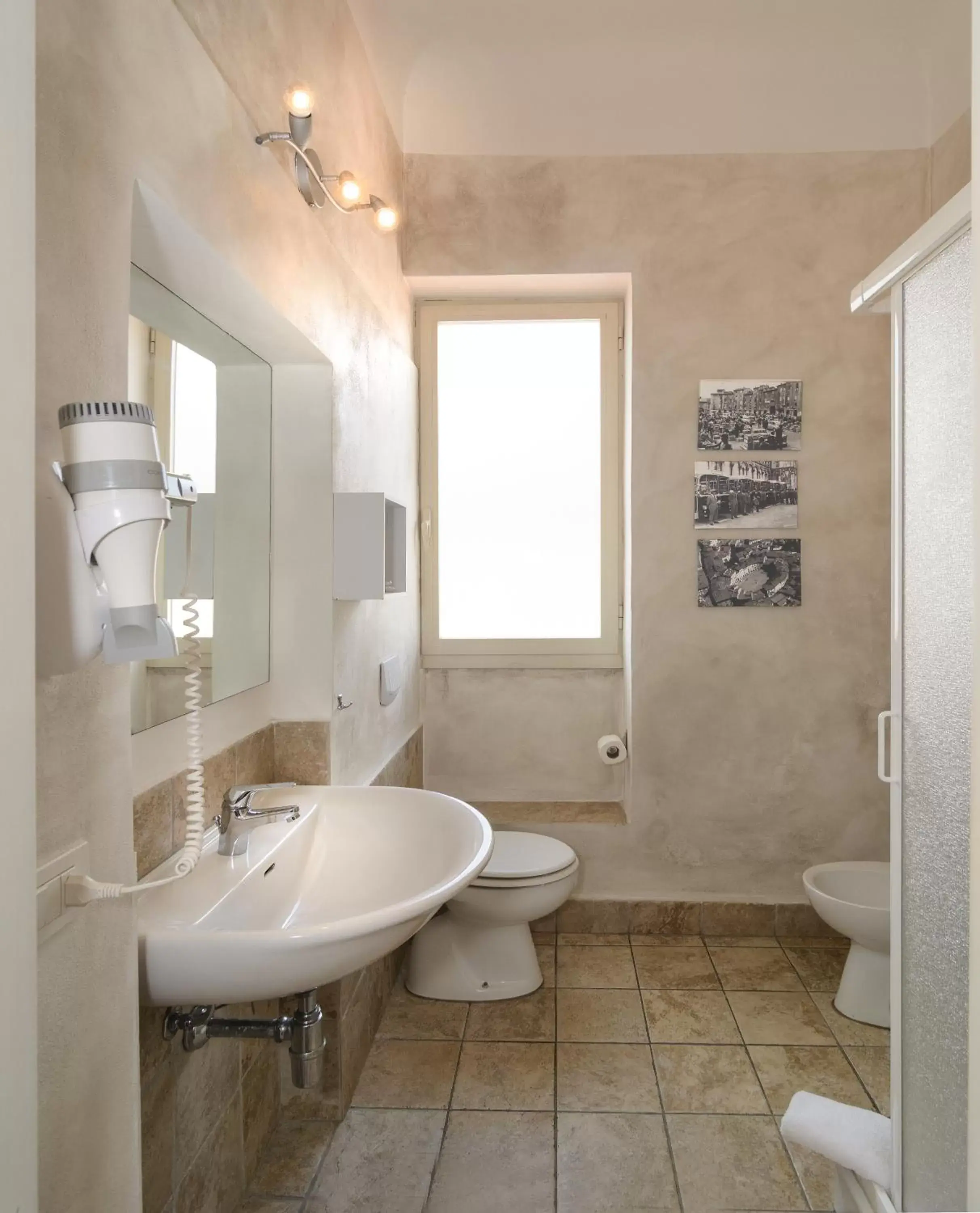 Bathroom in B&B Relais Inn Lucca