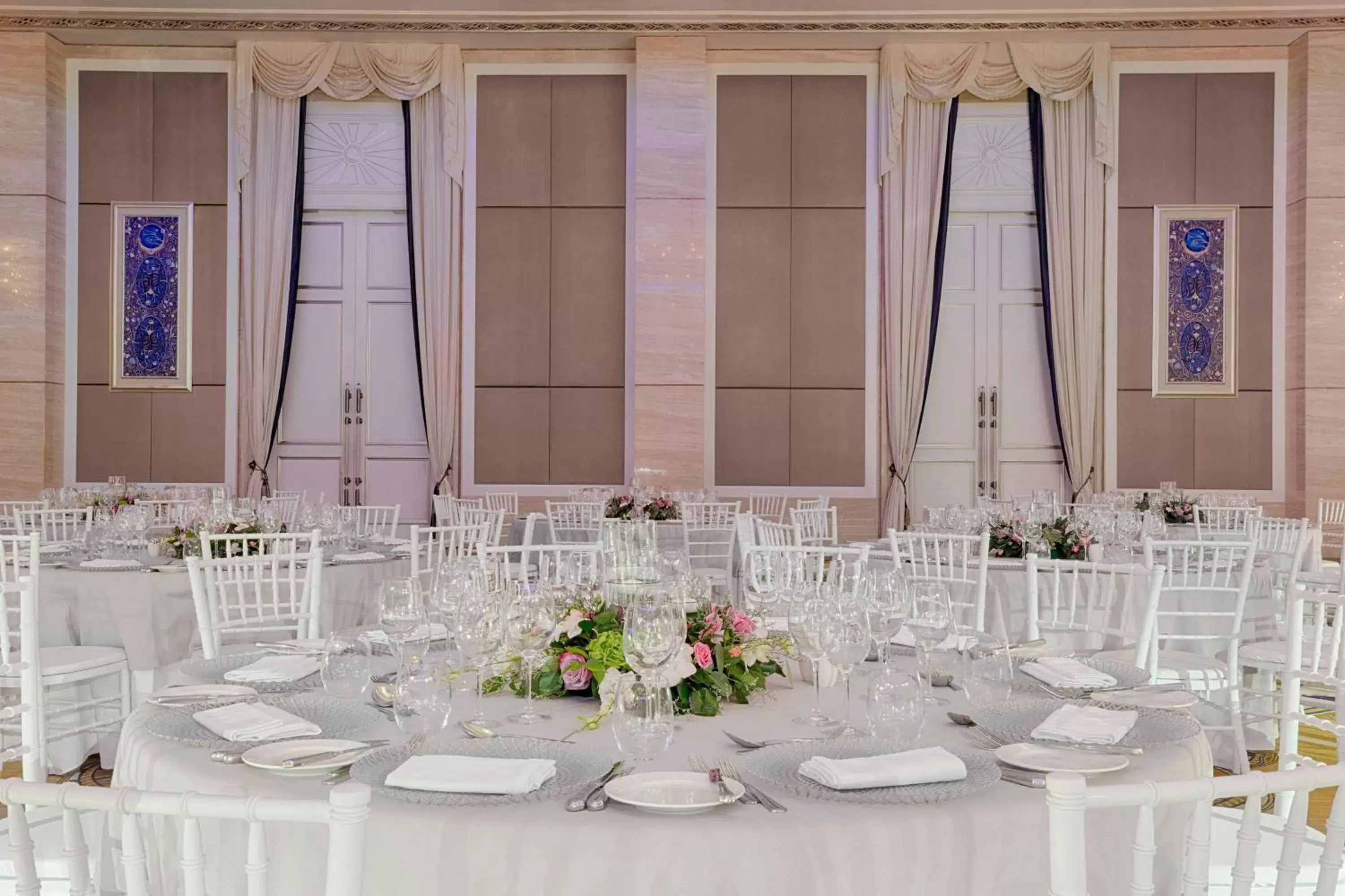 Meeting/conference room, Banquet Facilities in The St. Regis Abu Dhabi