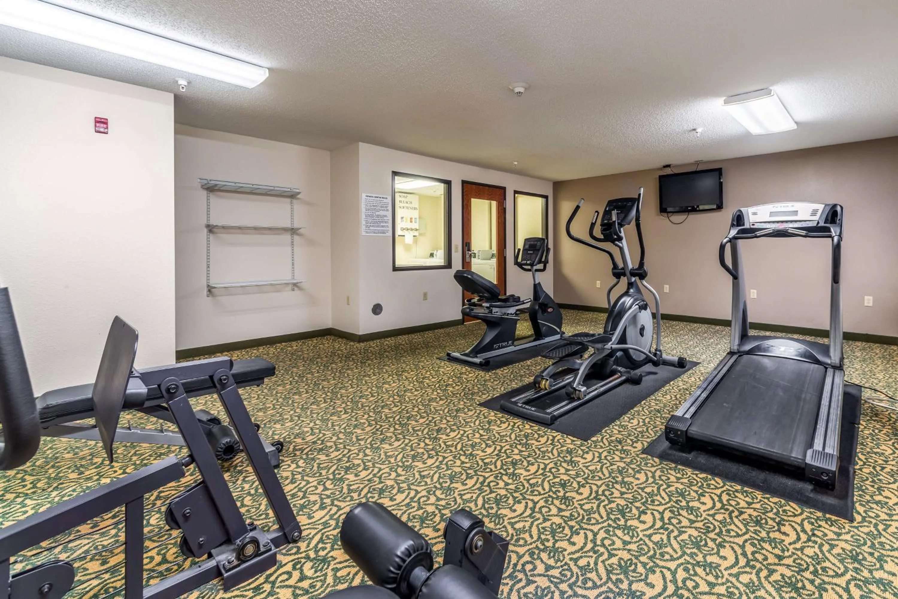 Fitness centre/facilities in Welcome Suites-O'Fallon