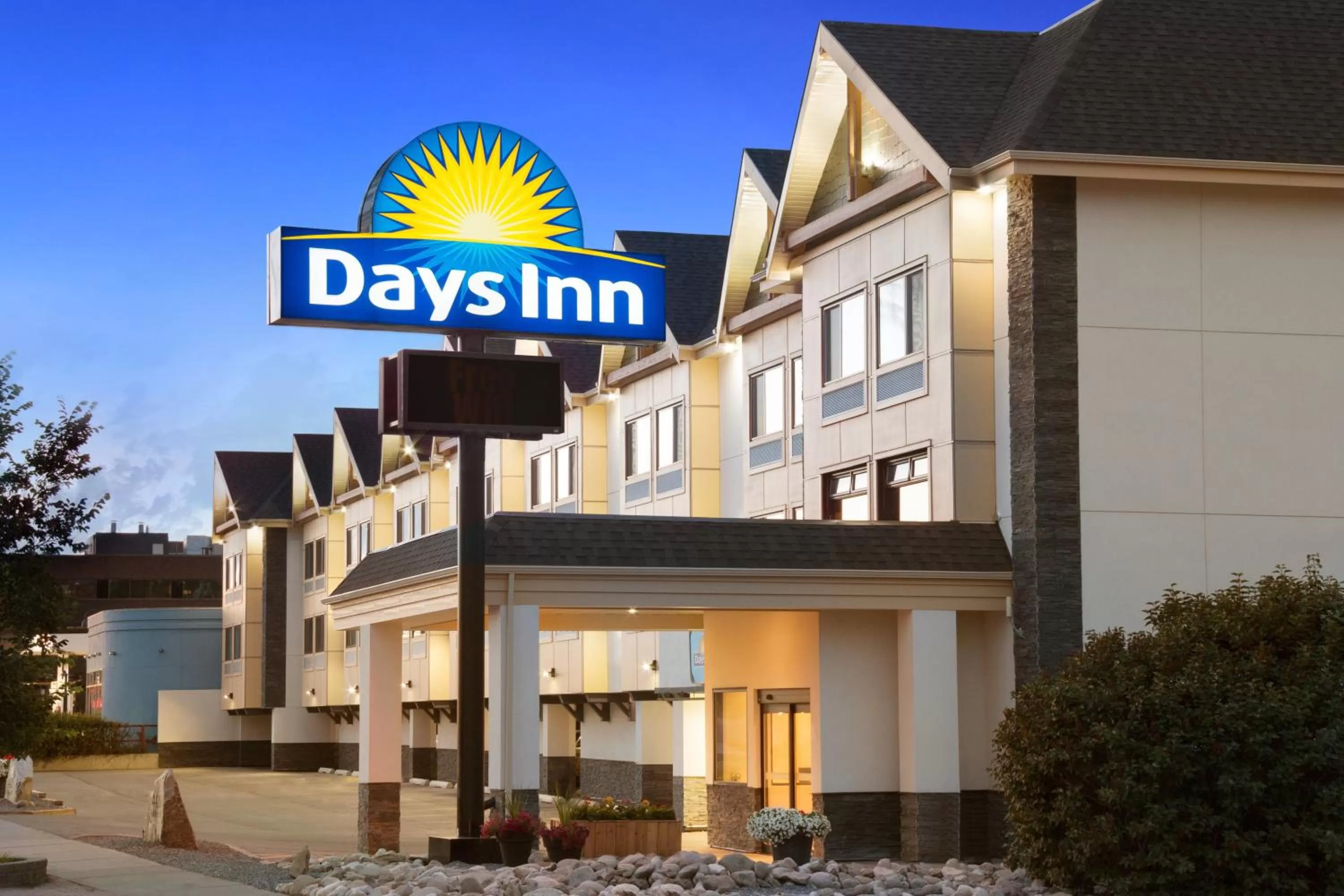 Property building in Days Inn by Wyndham Calgary Northwest