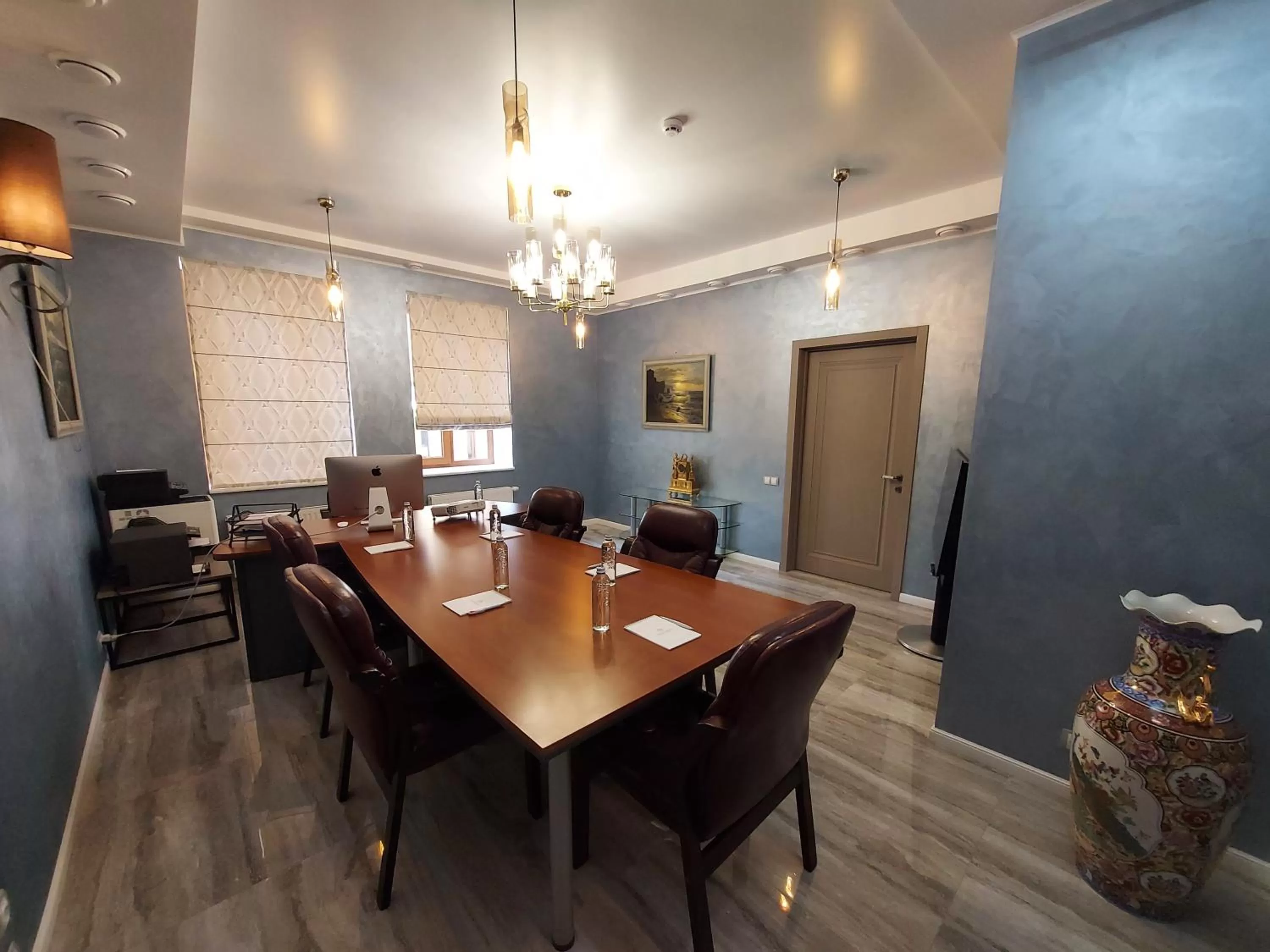 Meeting/conference room in Hotel "Mandarin Clubhouse"