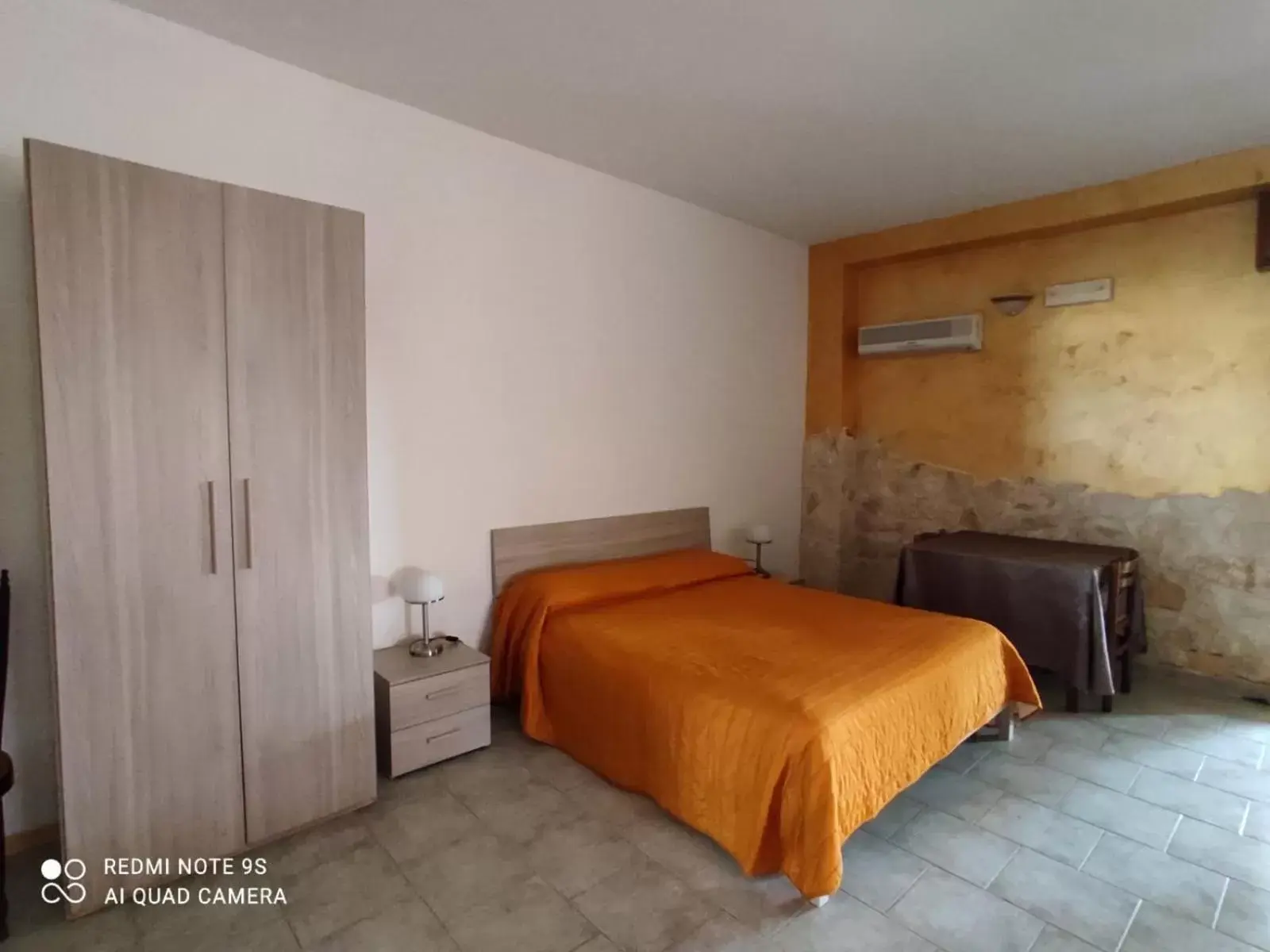 Bed in B&B Borgo Pileri