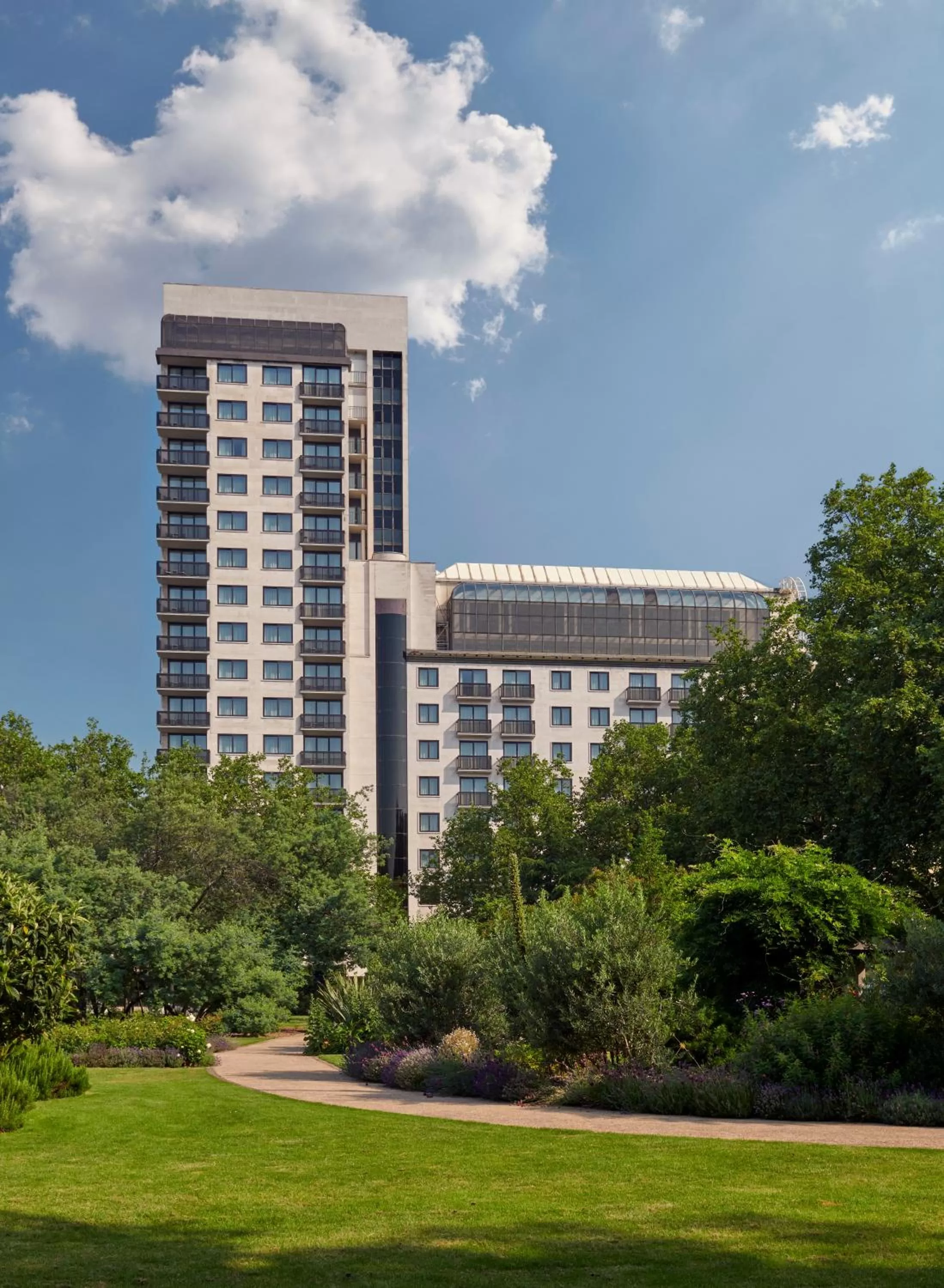 Property building in Jumeirah Carlton Tower London