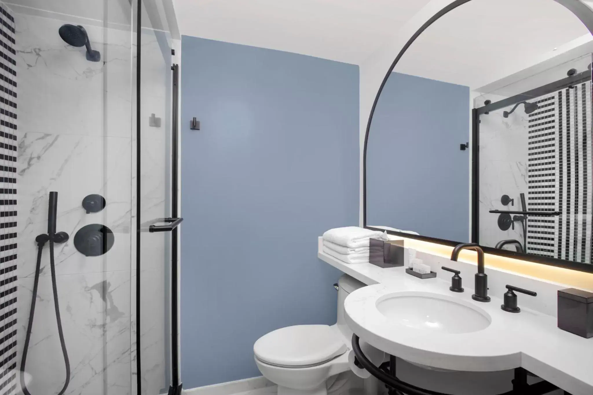 Deluxe King Junior Suite in The Don CeSar Deluxe King Junior Suite in The Don CeSar