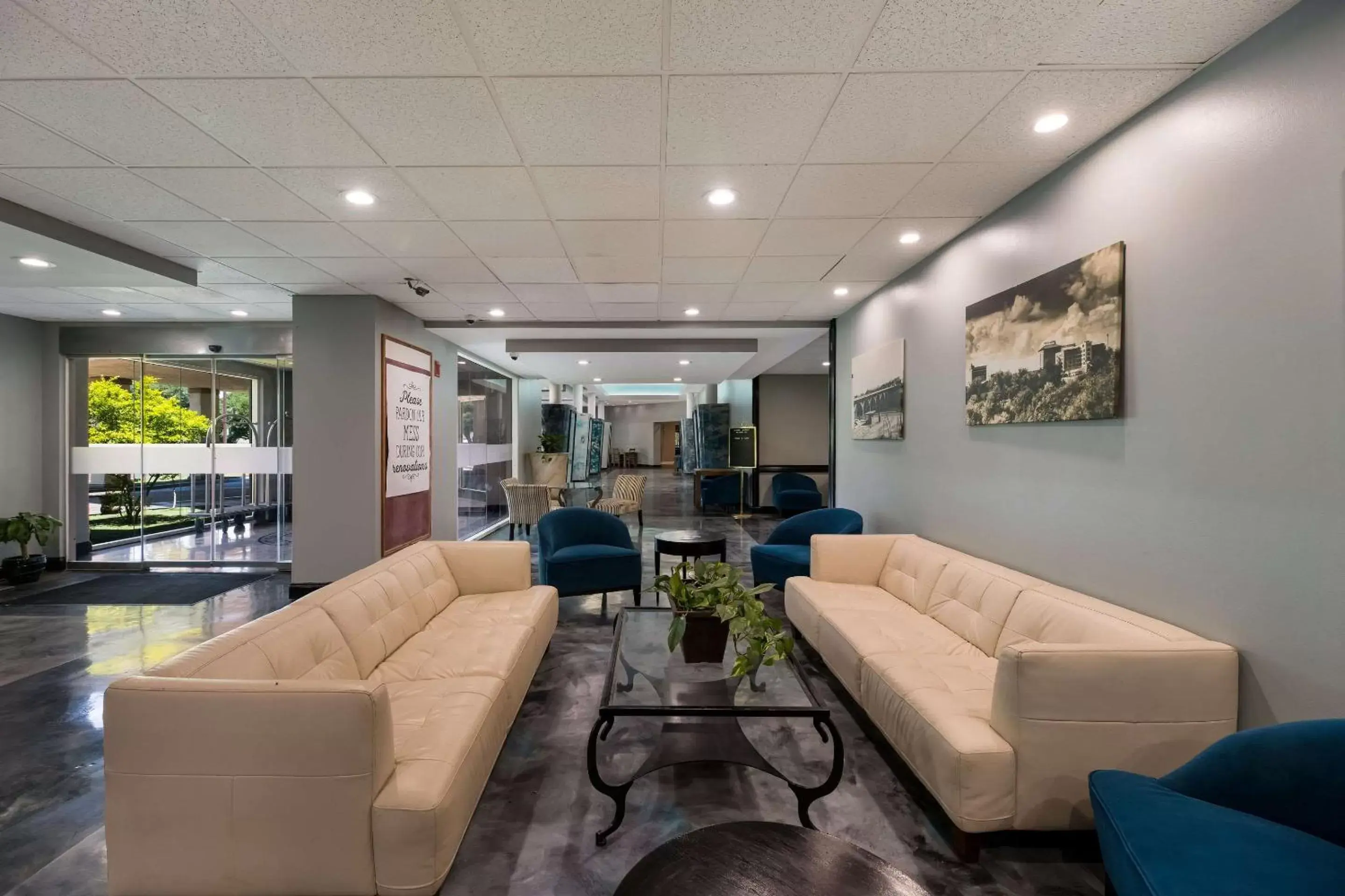 Lobby or reception in Clarion Hotel San Angelo near Convention Center Lobby or reception in Clarion Hotel San Angelo near Convention Center