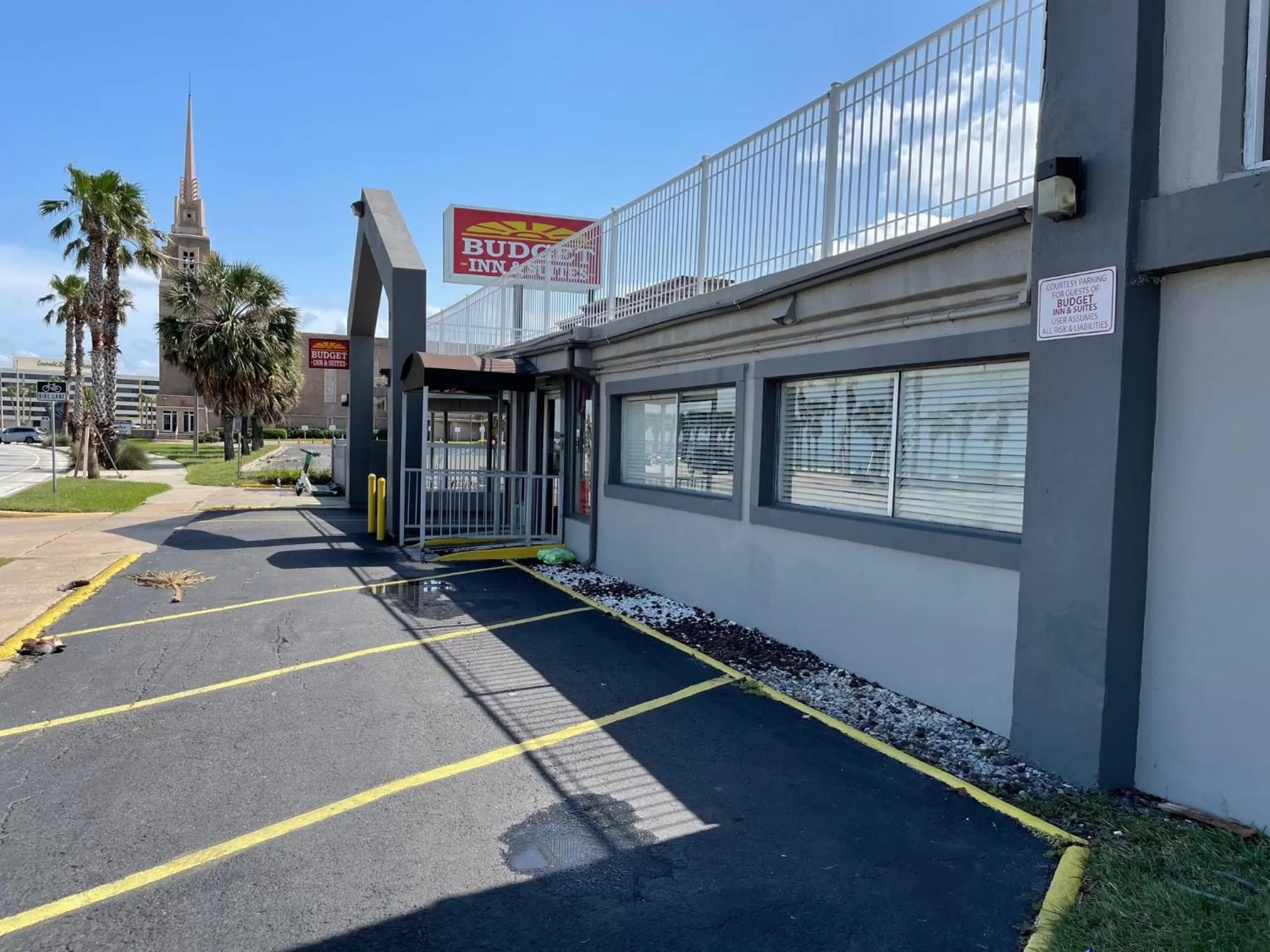 Property building in Budget Inn and Suites Corpus Christi