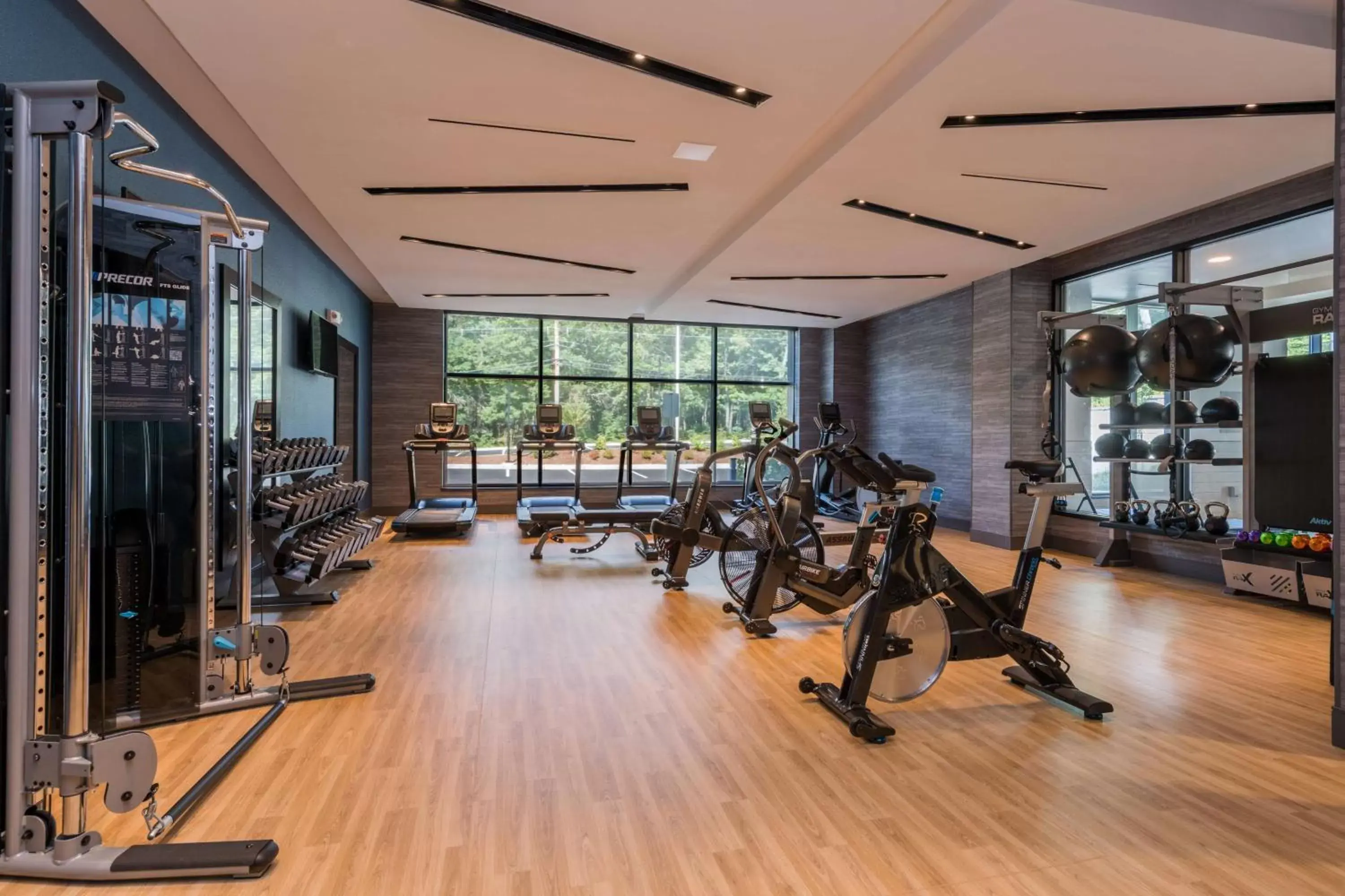 Fitness centre/facilities, Fitness Center/Facilities in Hilton Garden Inn Boston Canton, Ma