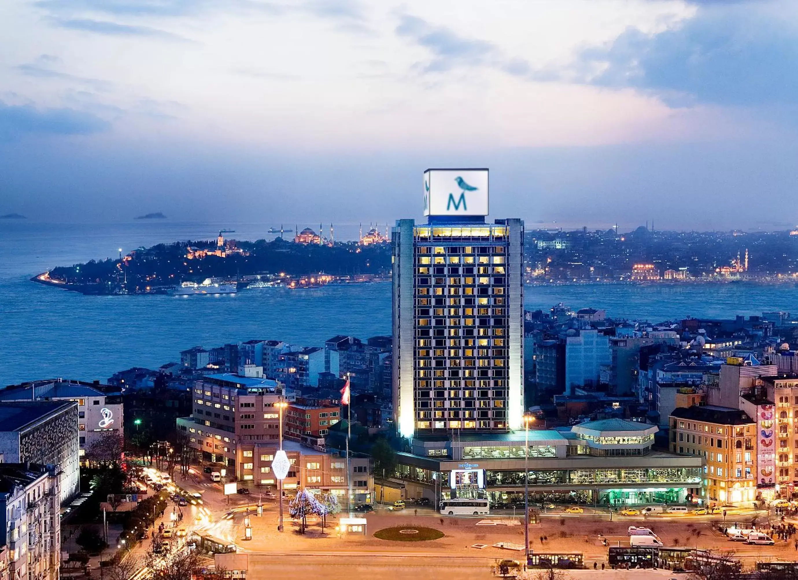 Property building, Bird's-eye View in The Marmara Taksim
