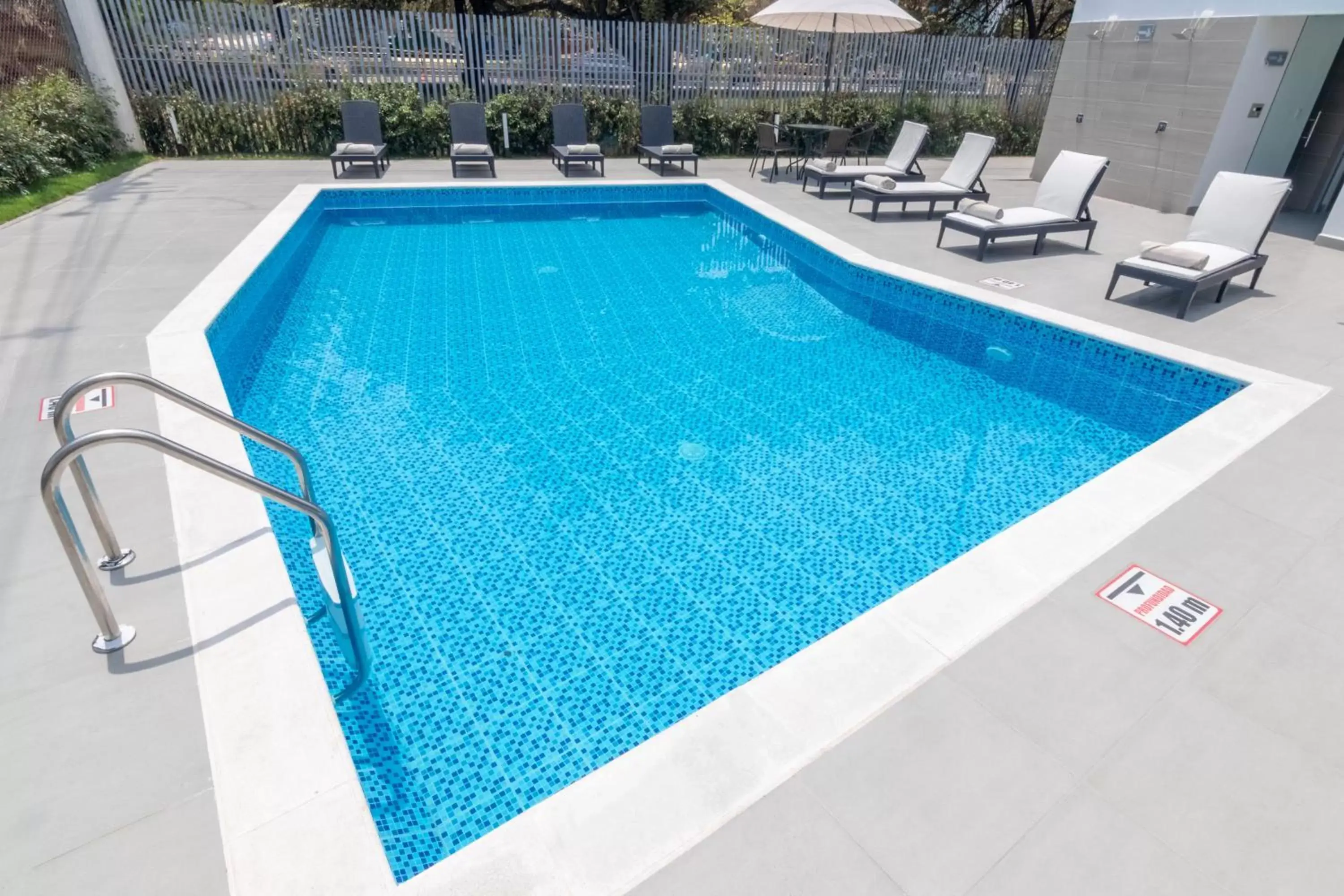 Swimming Pool in GHL Hotel Neiva