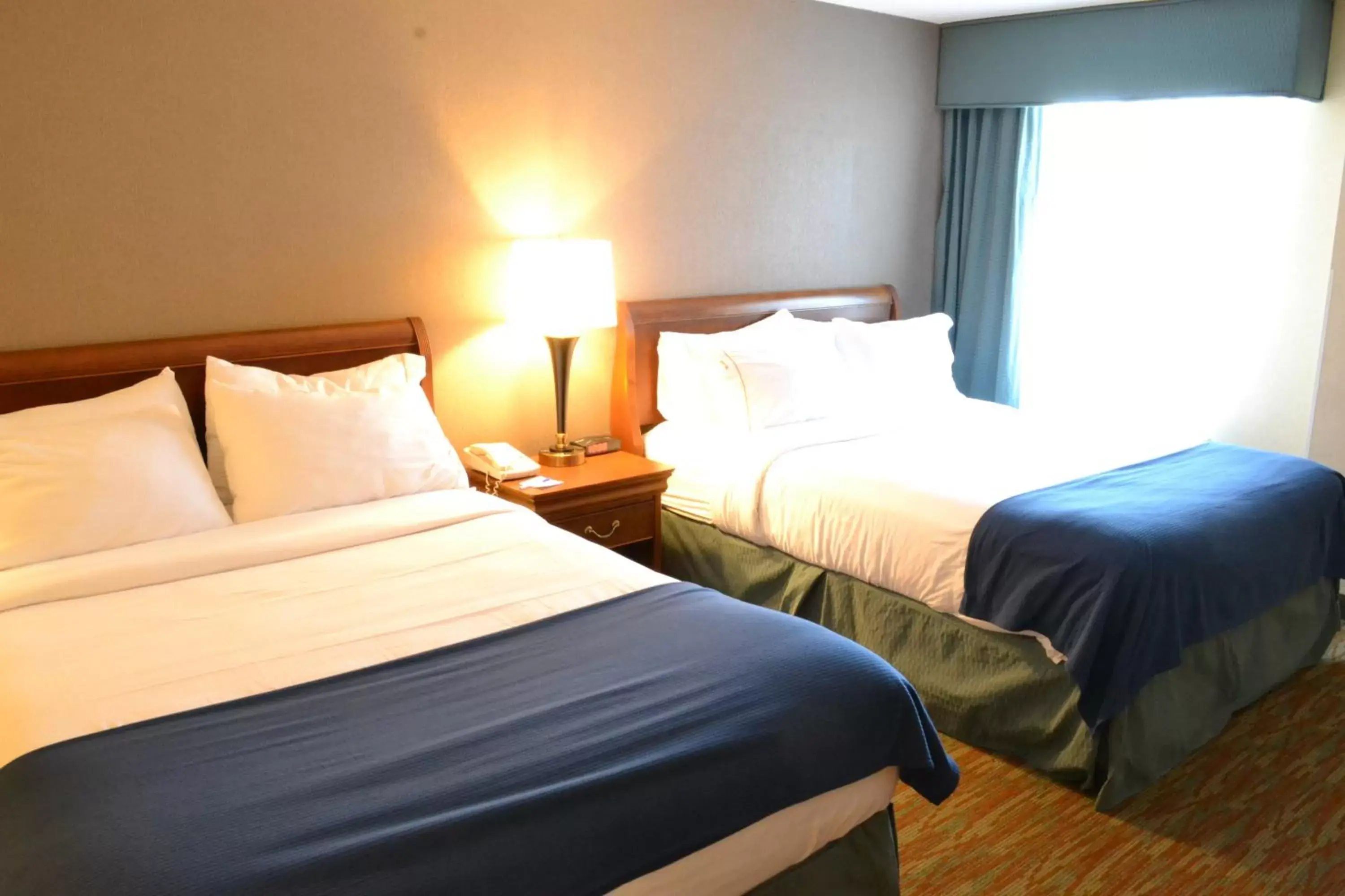 Photo of the whole room, Bed in Holiday Inn Express Hotels Biddeford, an IHG Hotel
