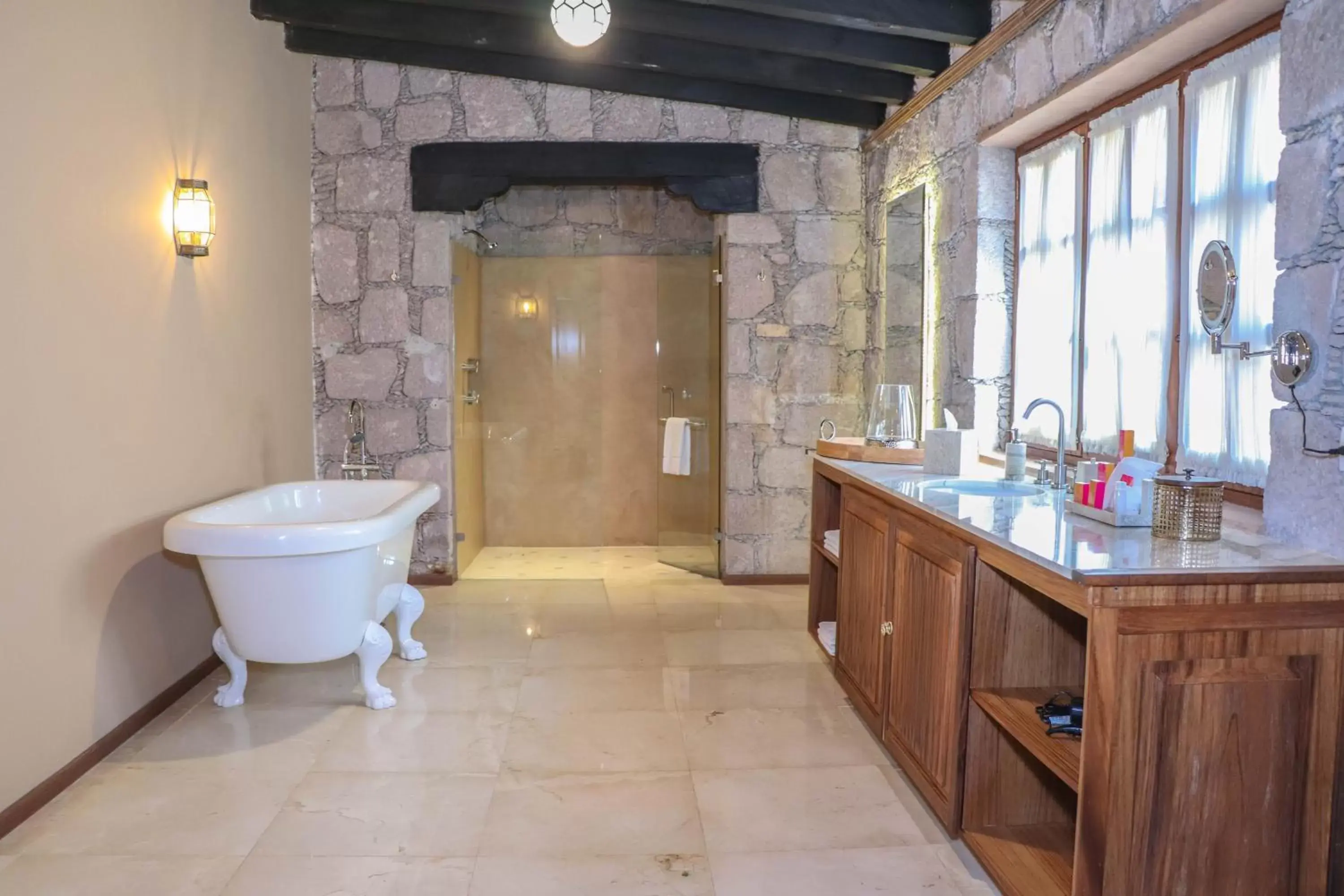 Photo of the whole room, Bathroom in Gamma Morelia Vista Bella