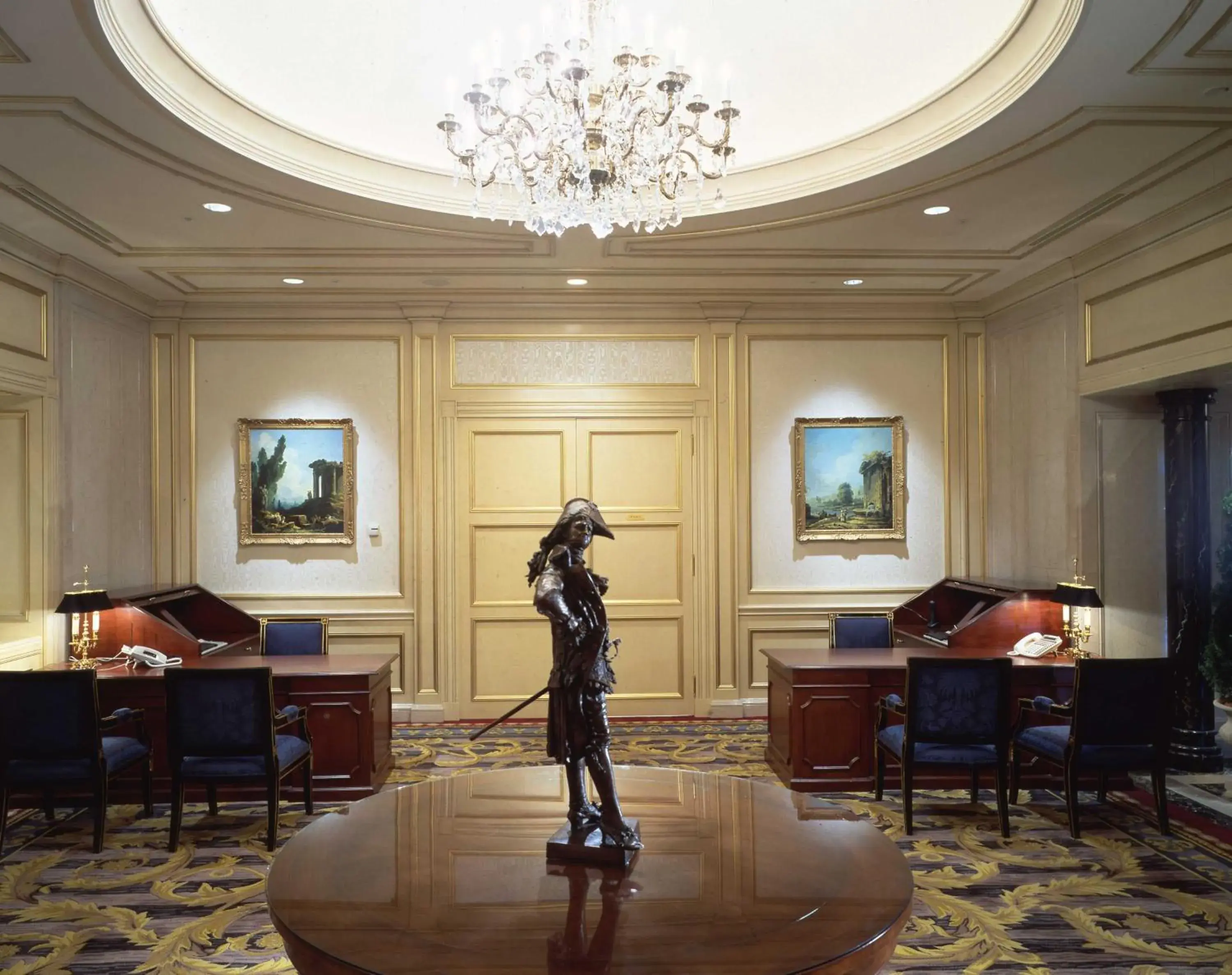 Lobby or reception in Rihga Royal Hotel Tokyo