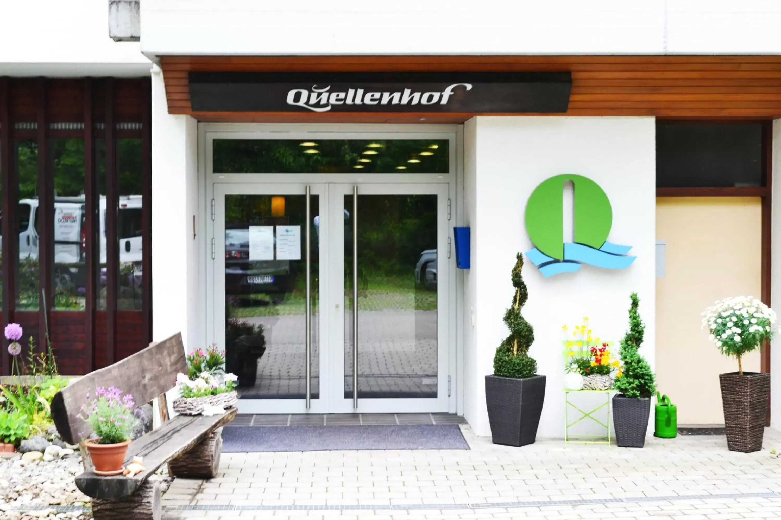 Facade/entrance in Hotel Quellenhof - Self-Check-in Facade/entrance in Hotel Quellenhof - Self-Check-in