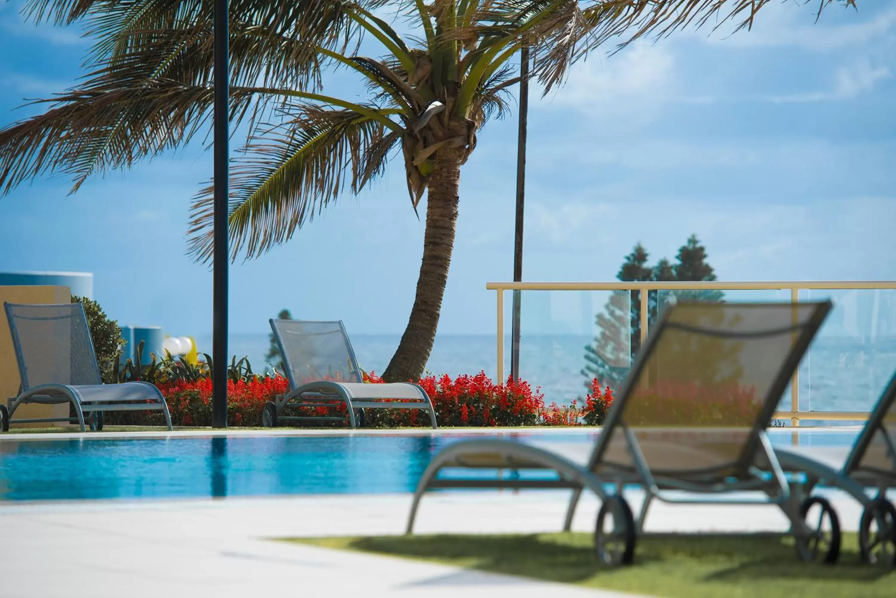 Swimming Pool in Paradise Centre Apartments