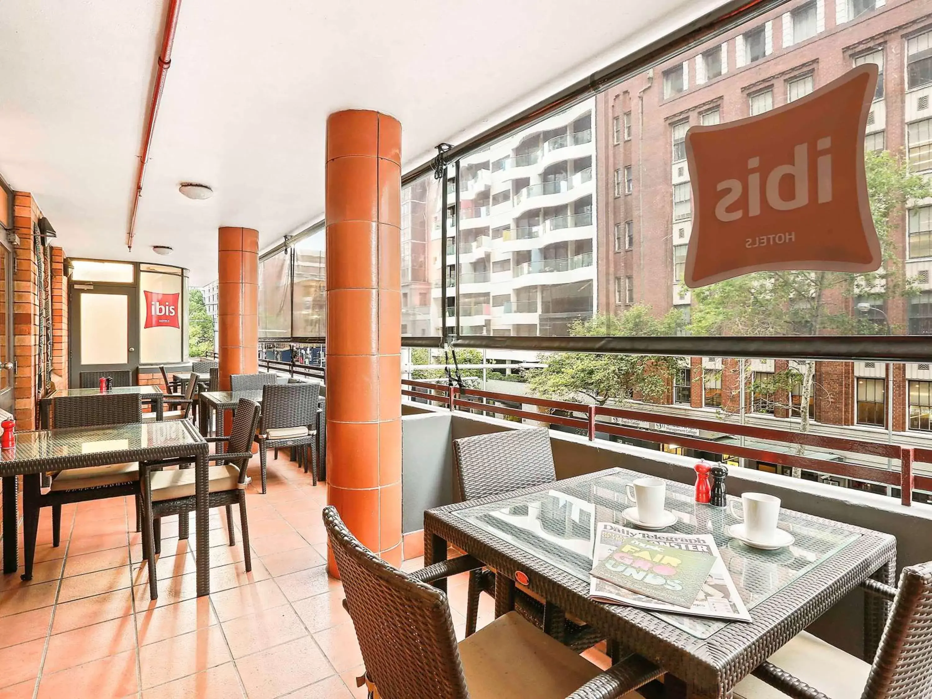Restaurant/Places to Eat in ibis Sydney World Square