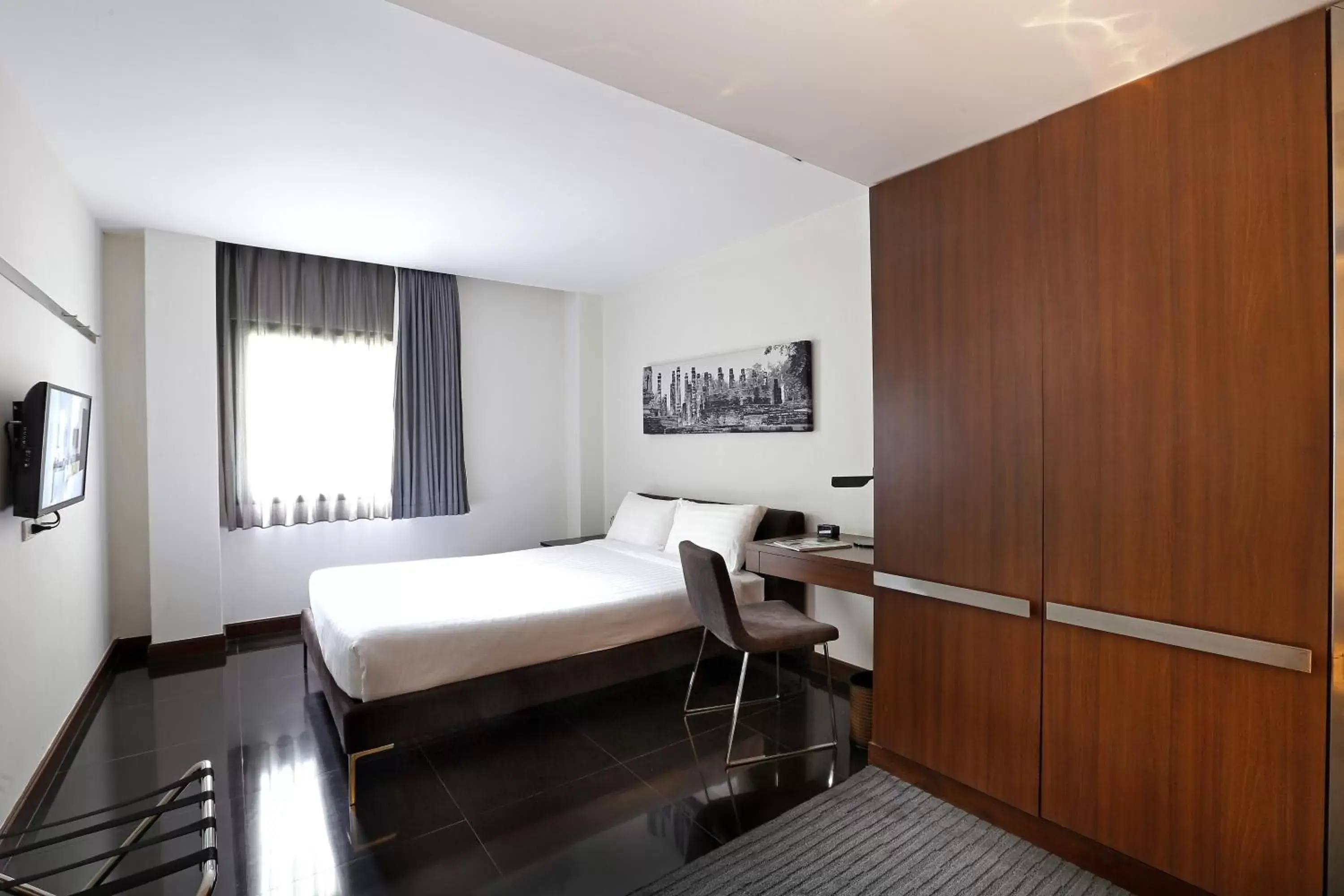 Bedroom in S33 Compact Sukhumvit Hotel