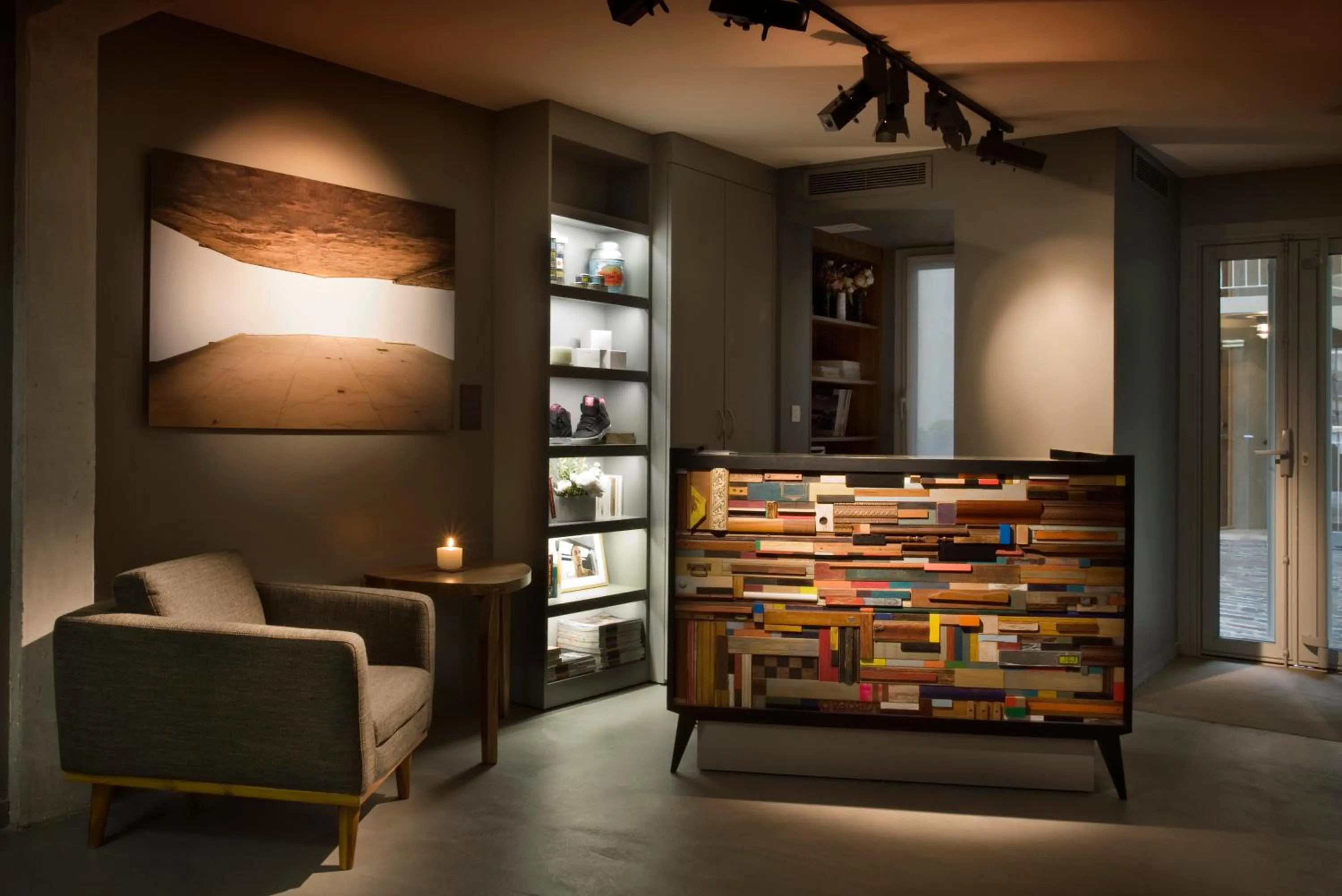 Lounge or bar in Hôtel Jules & Jim