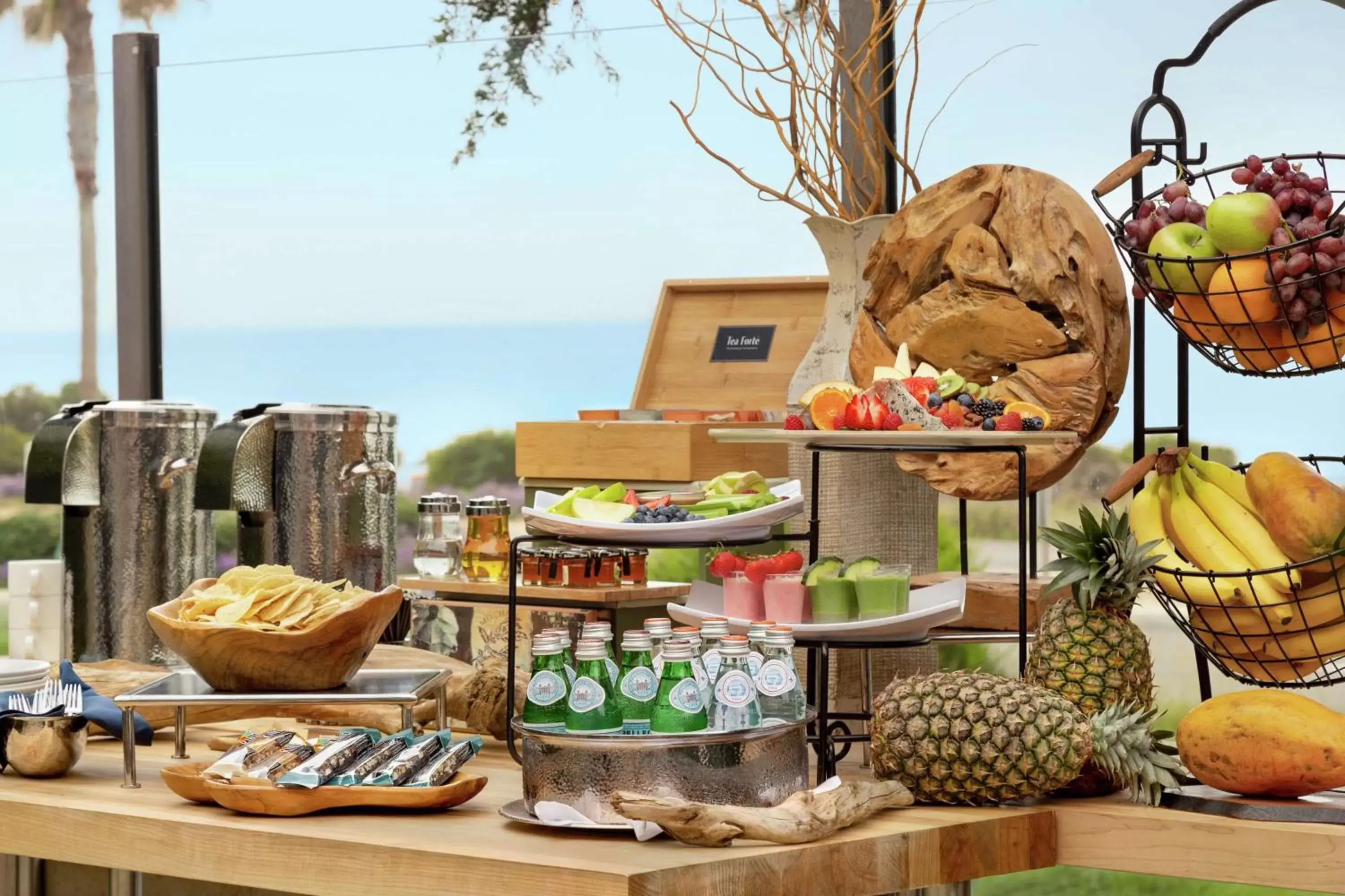 Dining area, Food in Cape Rey Carlsbad Beach, A Hilton Resort & Spa