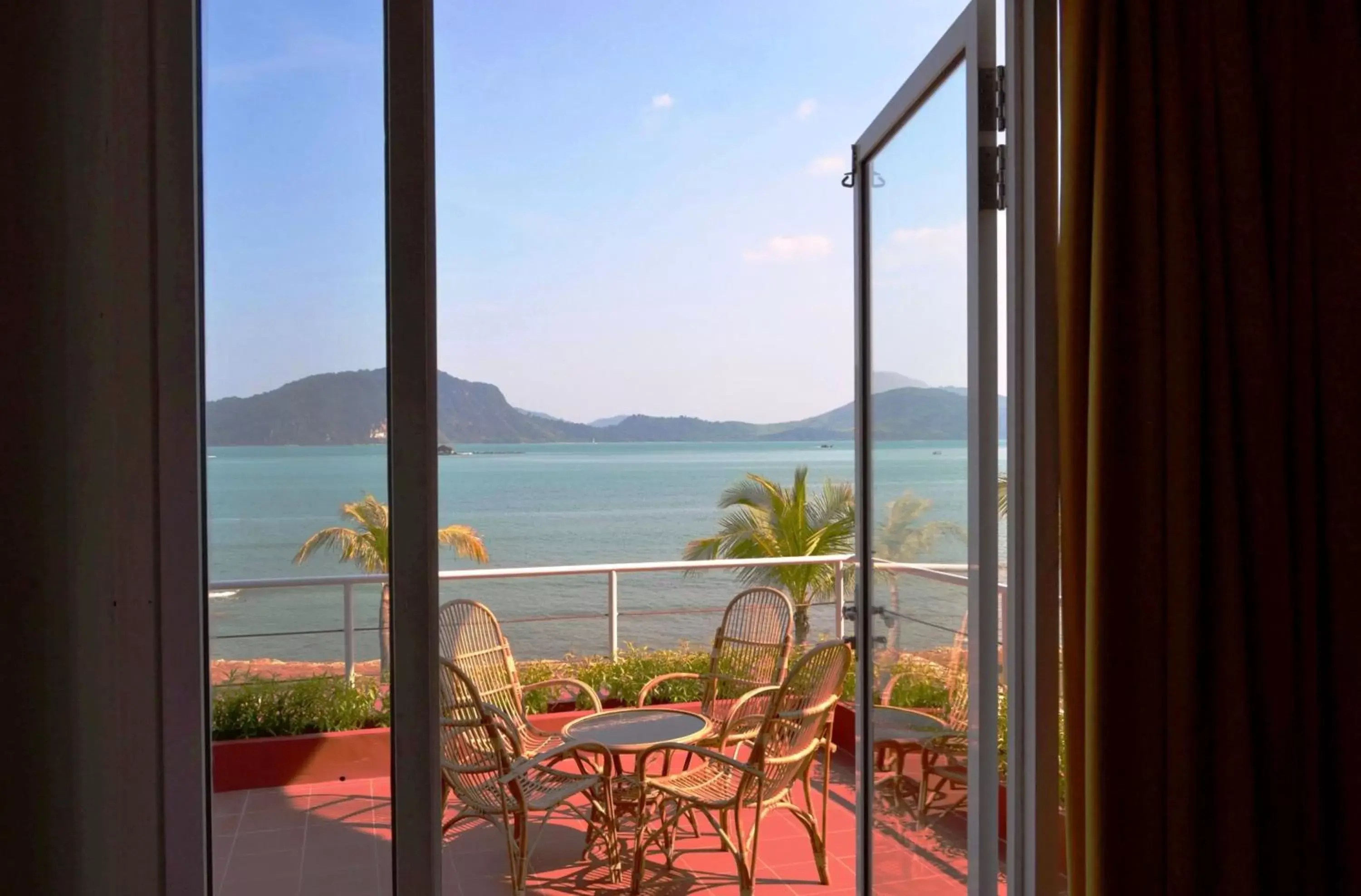 Deluxe Double Room with Sea View in The Ocean Residence Langkawi