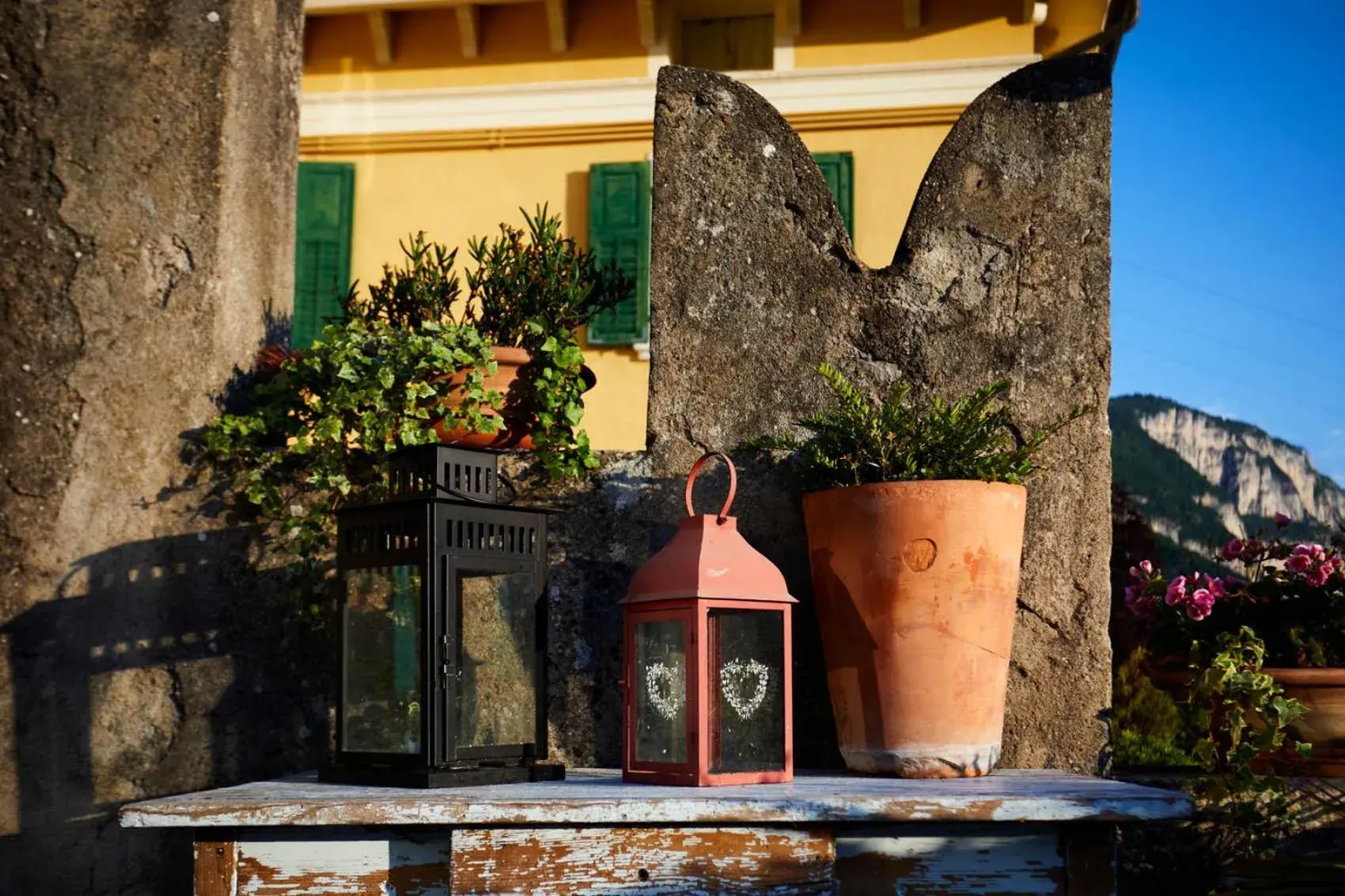 Decorative detail in Garnì San Giorgio Della Scala