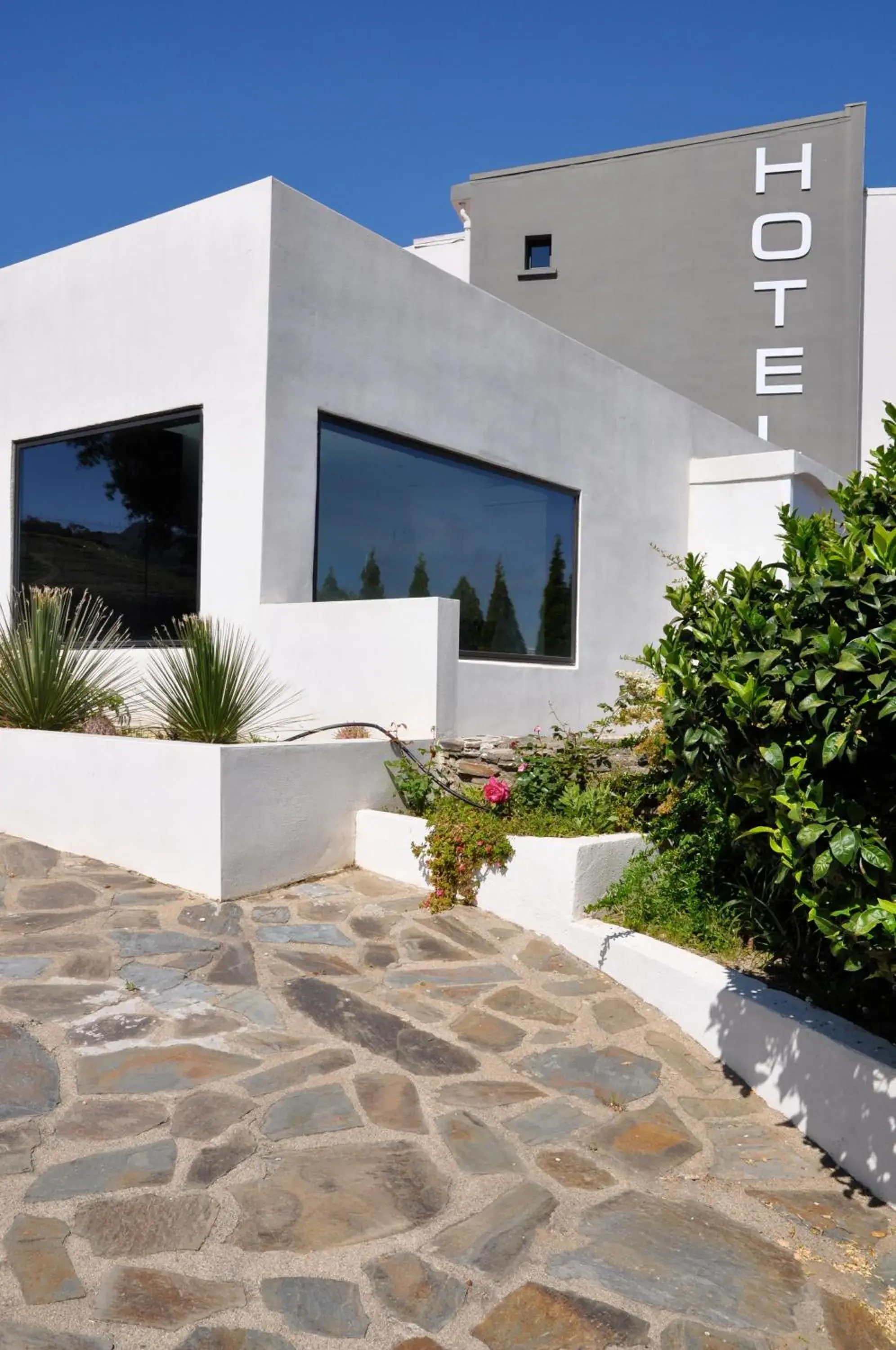 Facade/entrance, Property Building in Grand Hotel Du Golfe