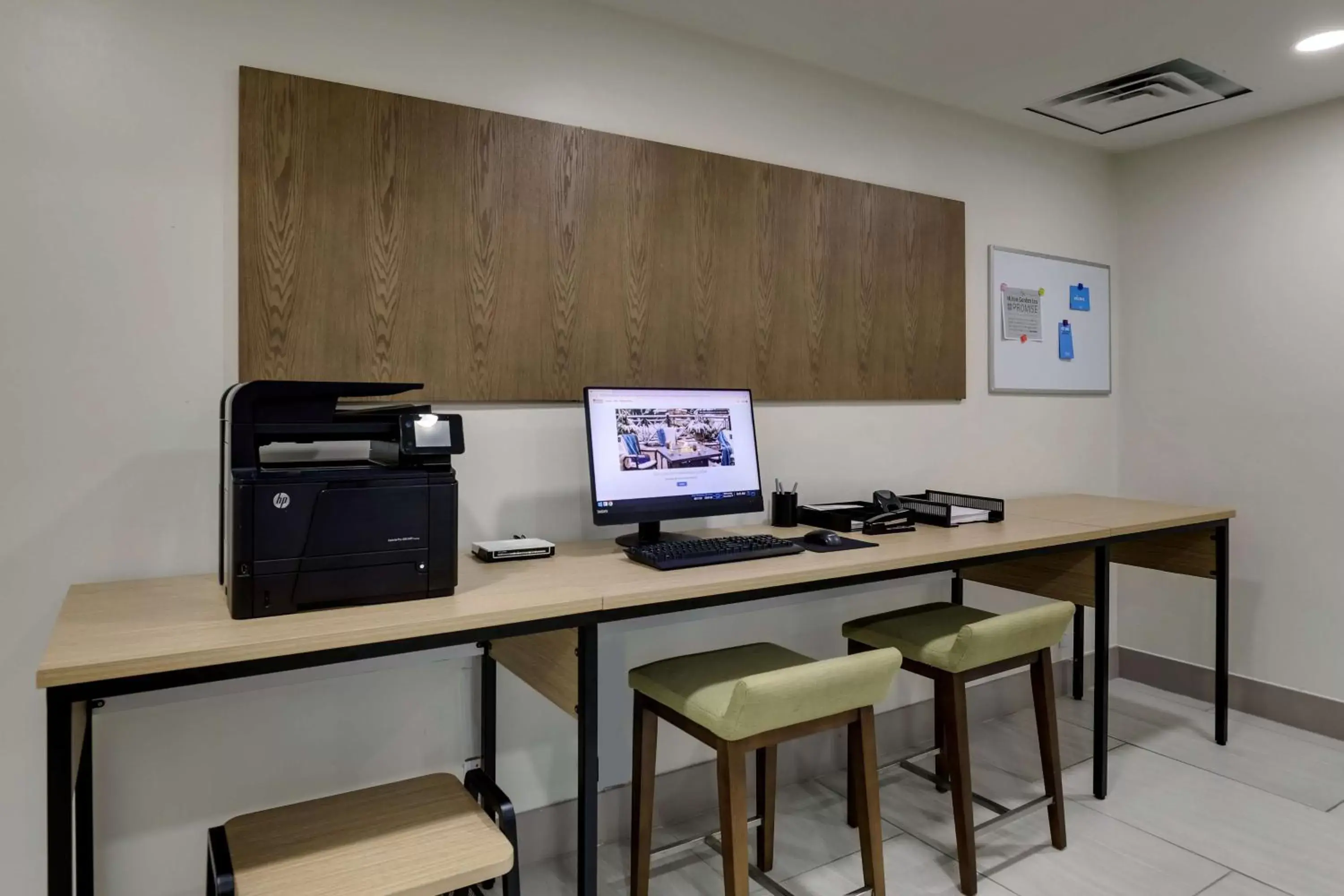 Business facilities in Hilton Garden Inn Fort Worth/Fossil Creek