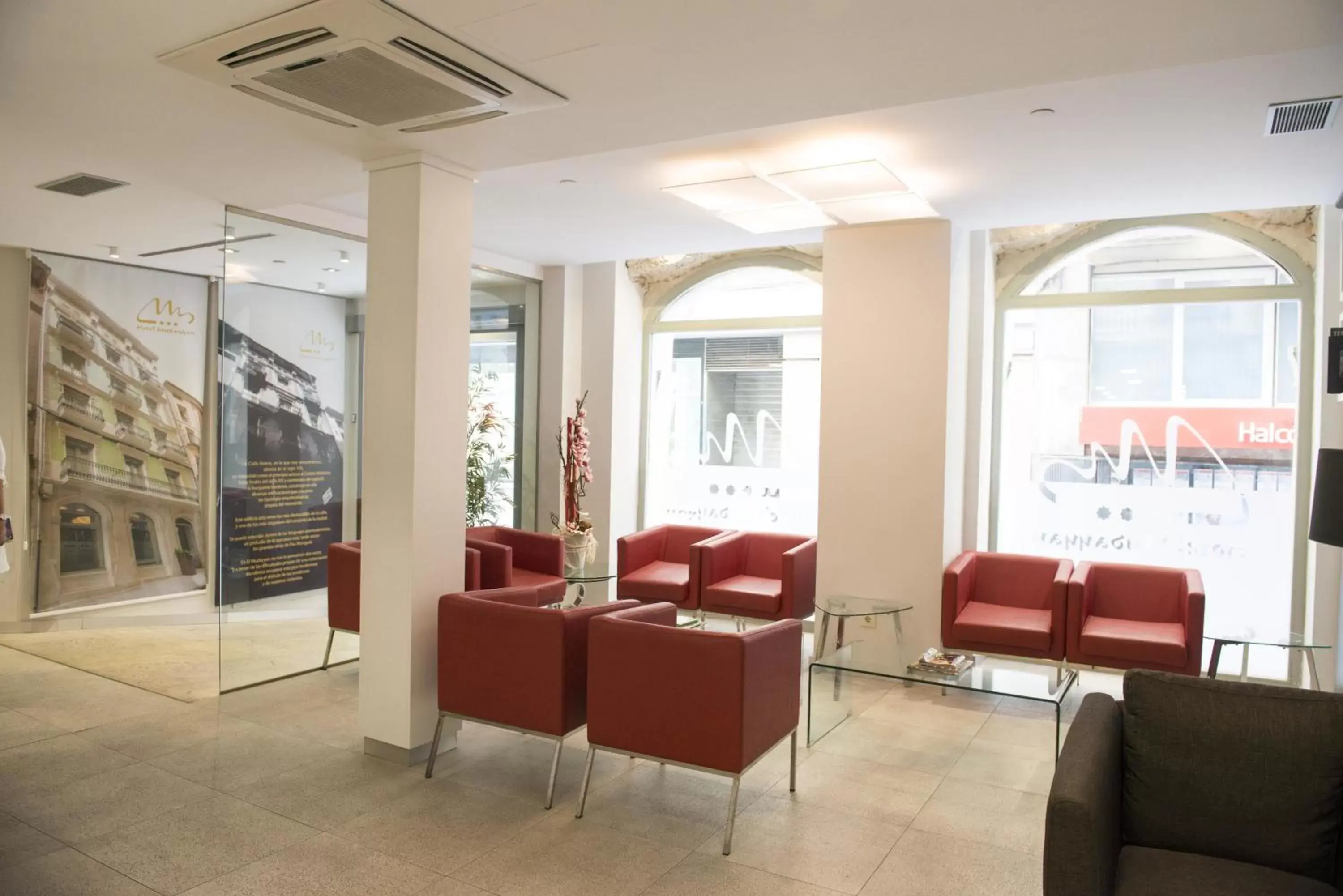 Lobby or reception in El Mudayyan Lobby or reception in El Mudayyan