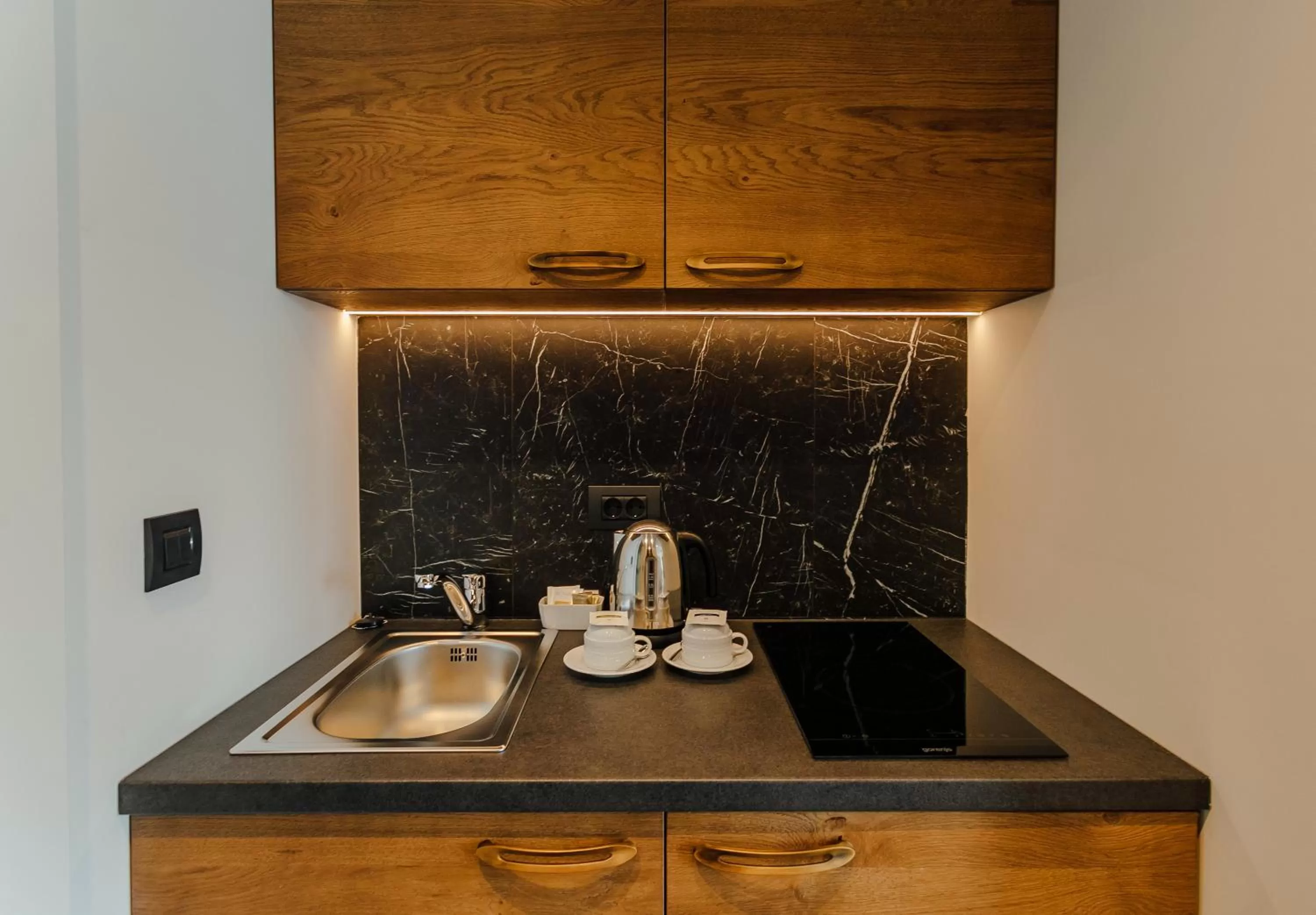 Coffee/tea facilities in Boutique Hotel Casa del Mare - Vizura