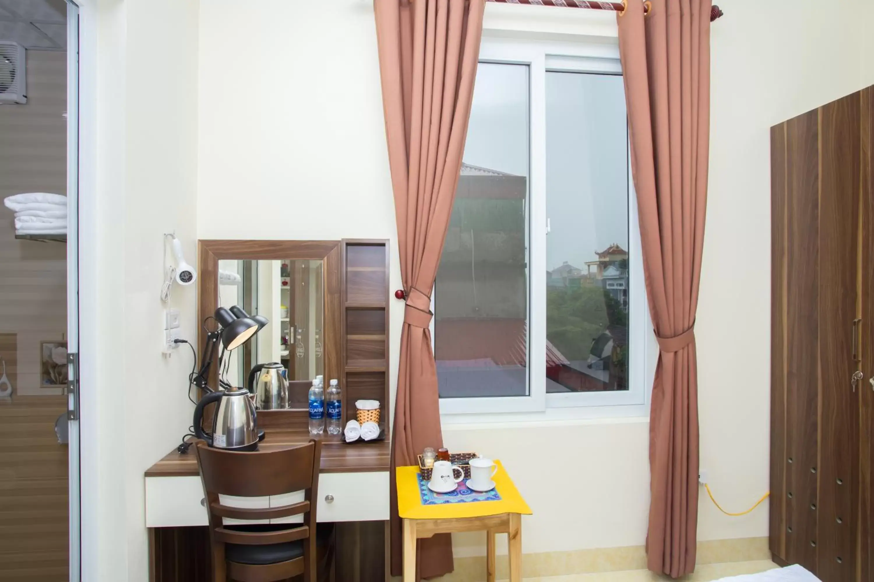 Deluxe Single Room - single occupancy in Friendly Home Hotel Deluxe Single Room - single occupancy in Friendly Home Hotel