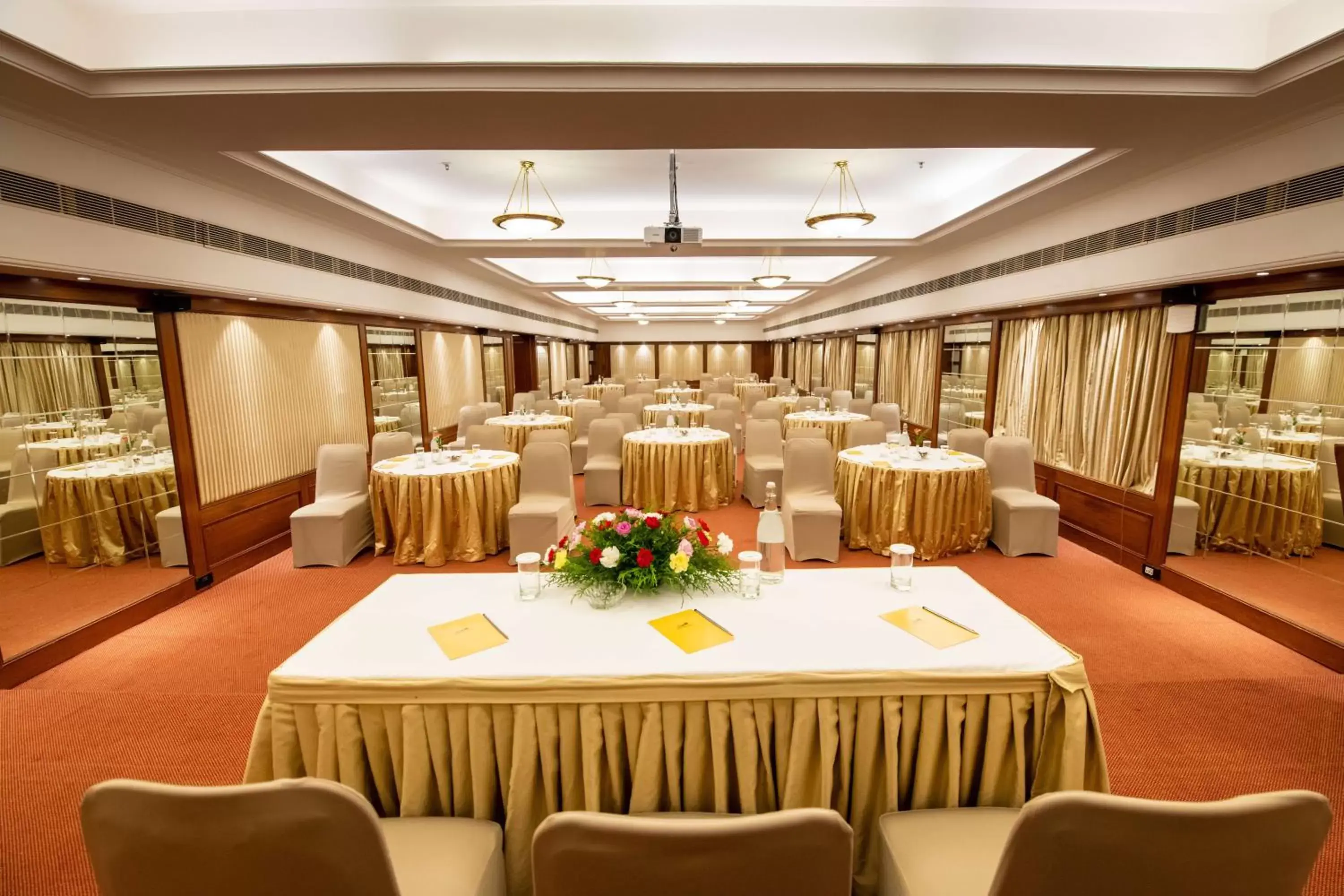 Meeting/conference room, Banquet Facilities in The Carlton Kodaikanal
