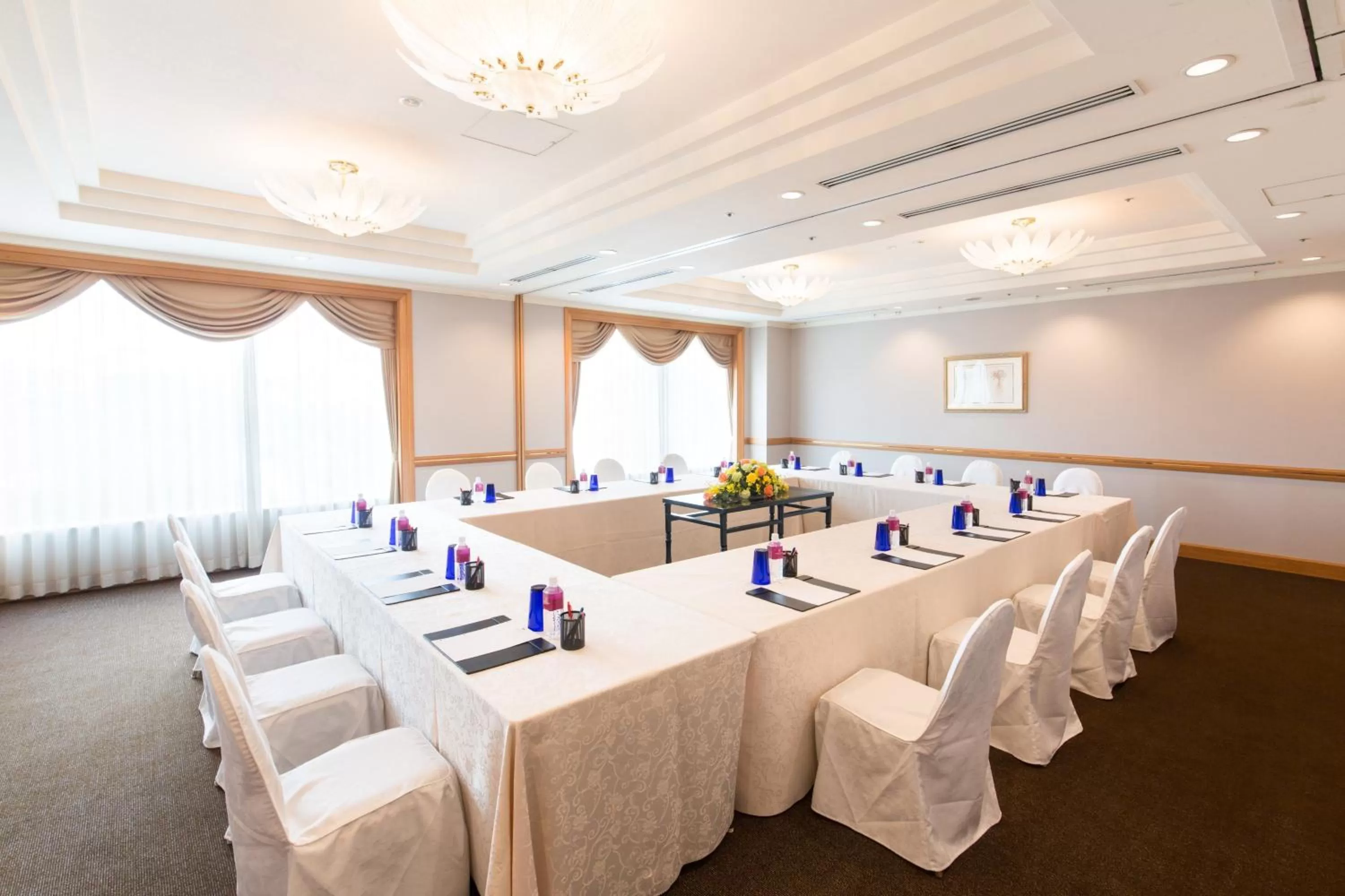 Meeting/conference room in ANA Crowne Plaza Toyama by IHG