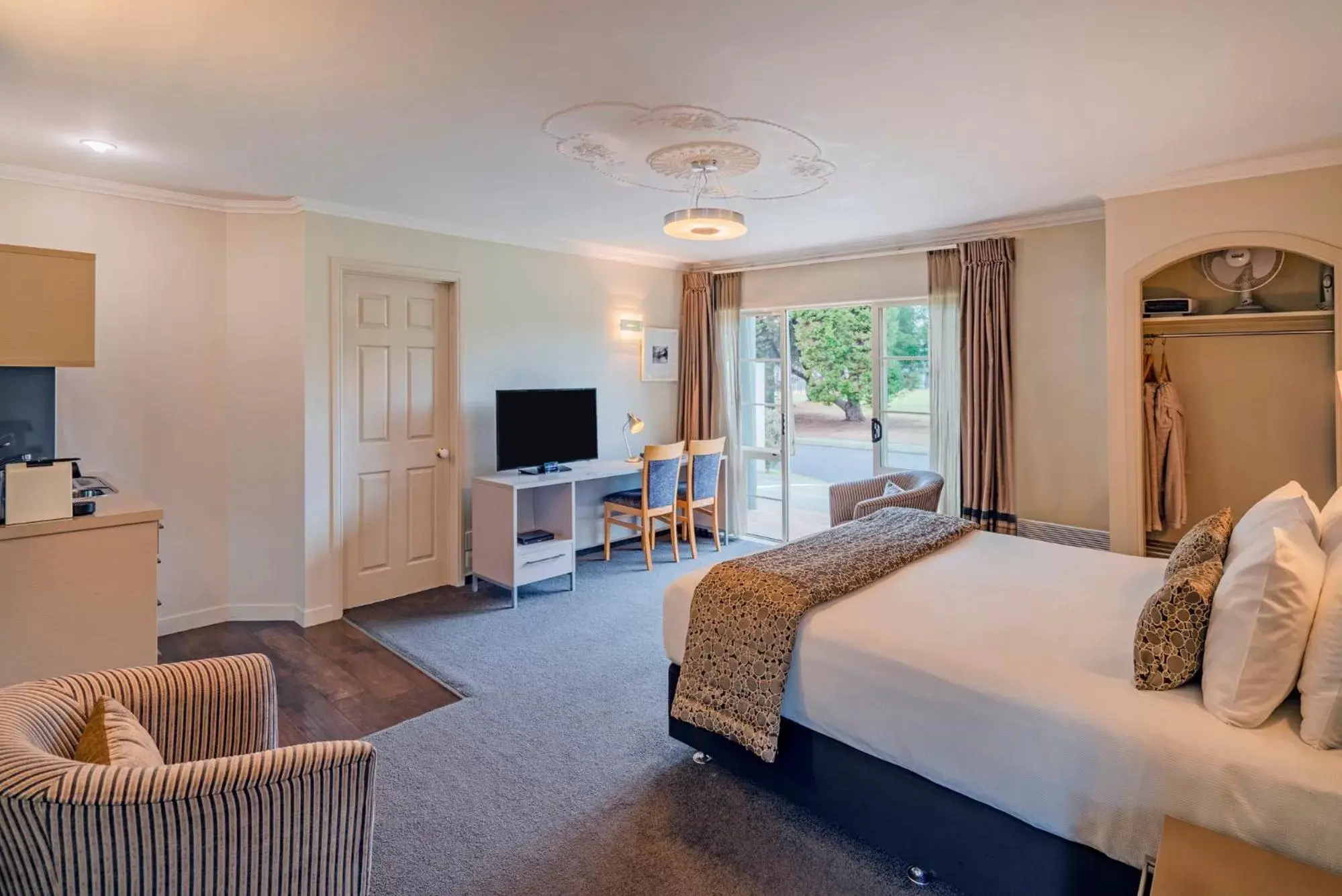 Photo of the whole room in Silver Fern Rotorua Suites & Spa