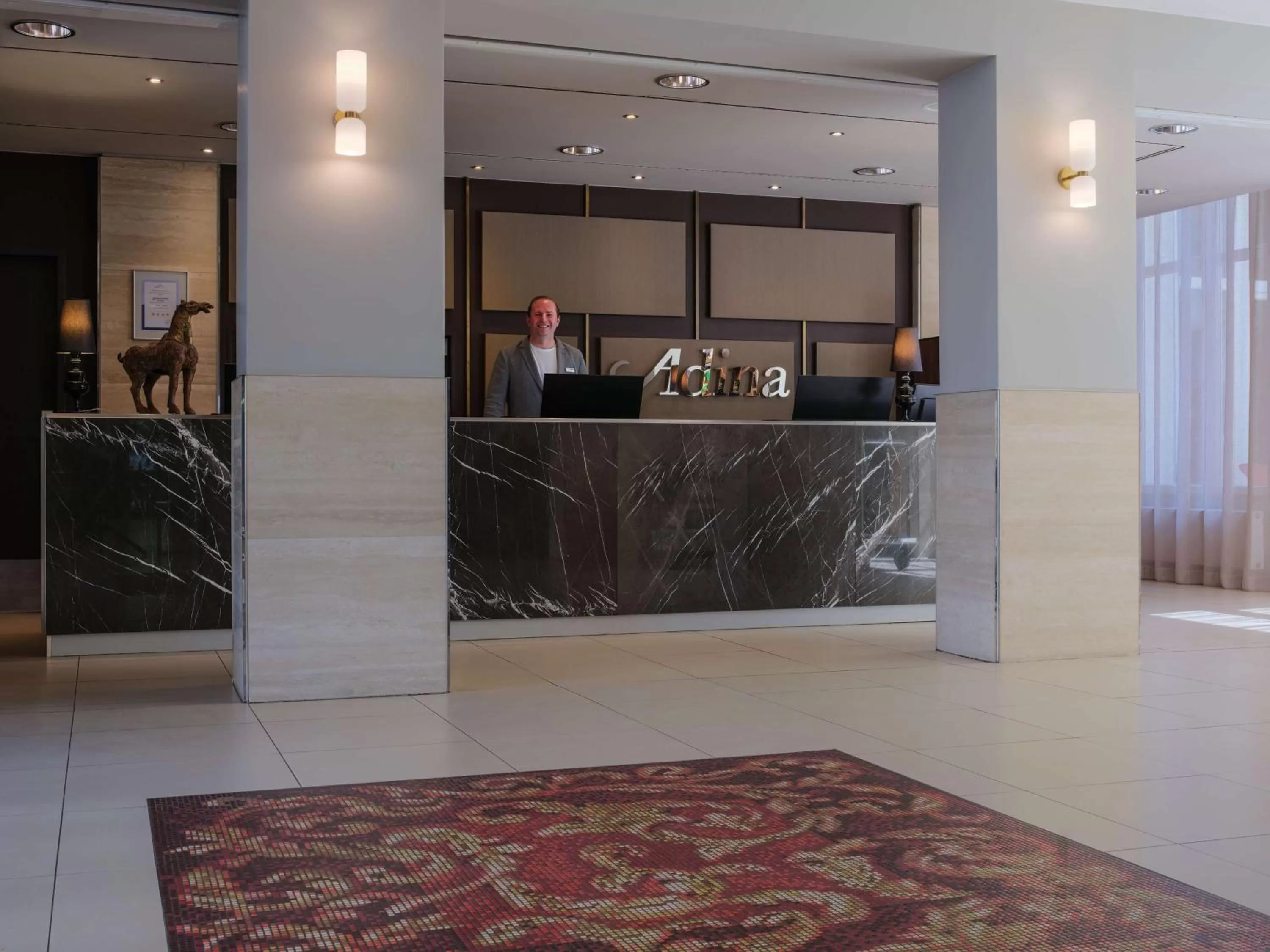 Lobby or reception in Adina Apartment Hotel Berlin Checkpoint Charlie